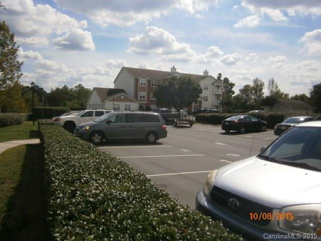 Hyde Park - Residential Lease