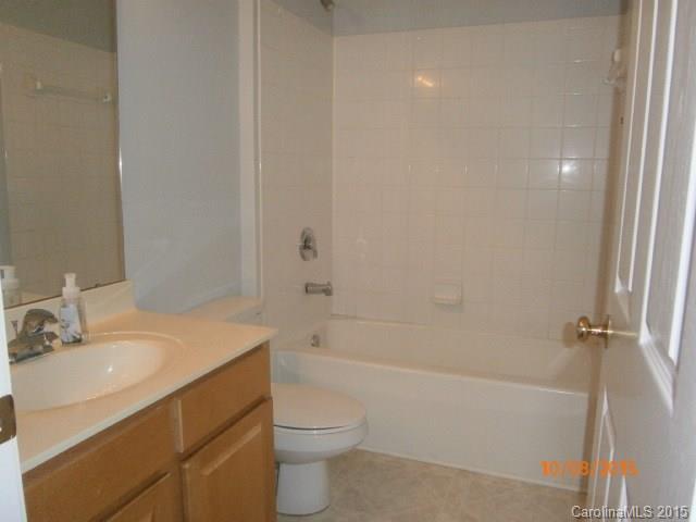 Hyde Park - Residential Lease