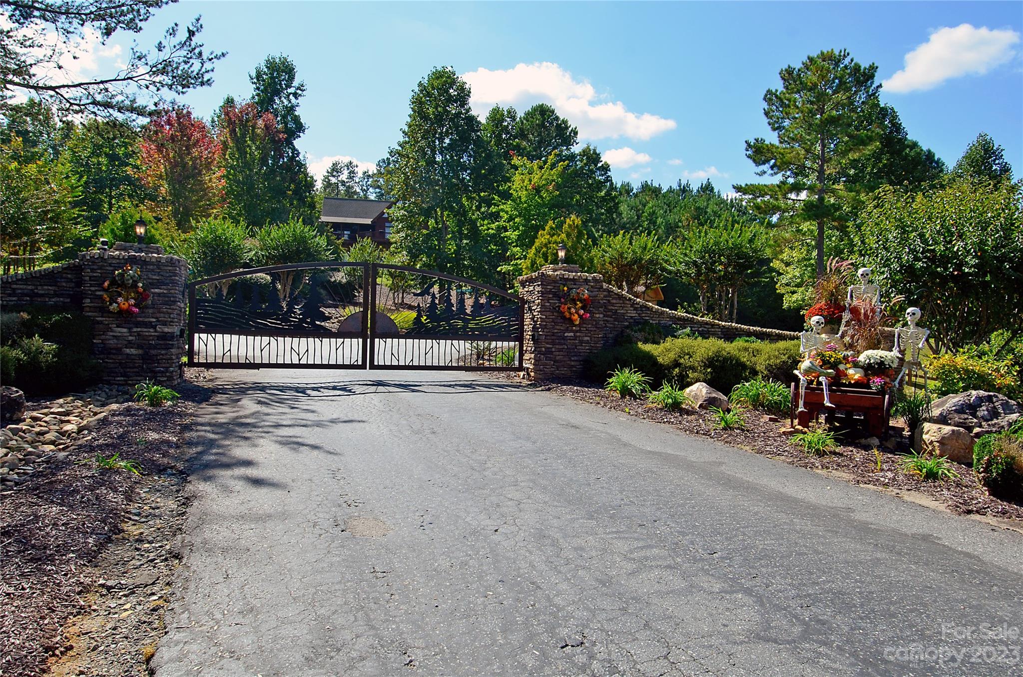 Grandview Peaks - Residential