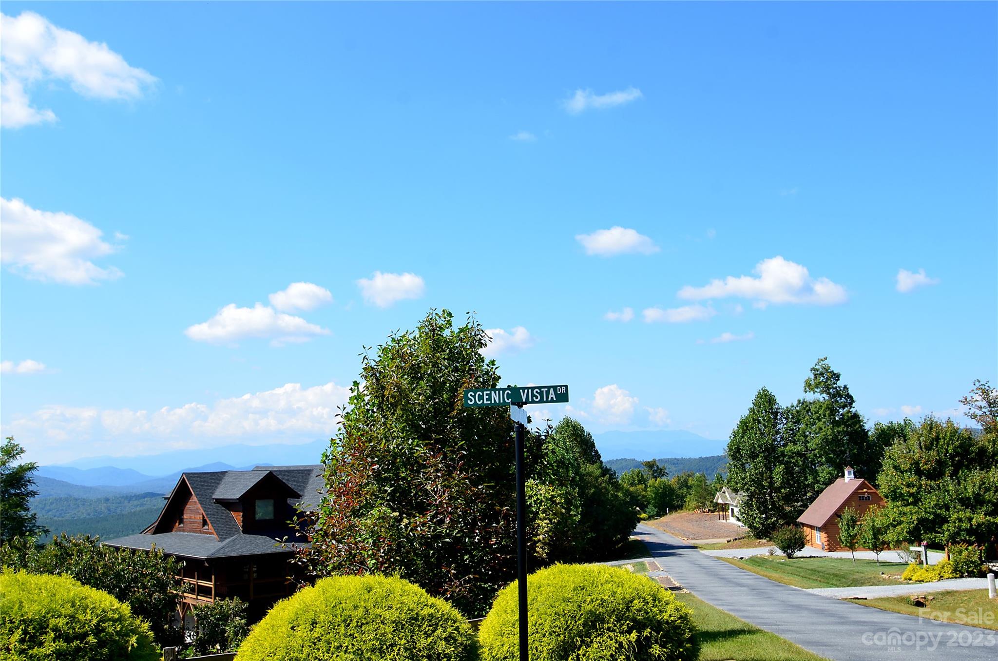 Grandview Peaks - Residential