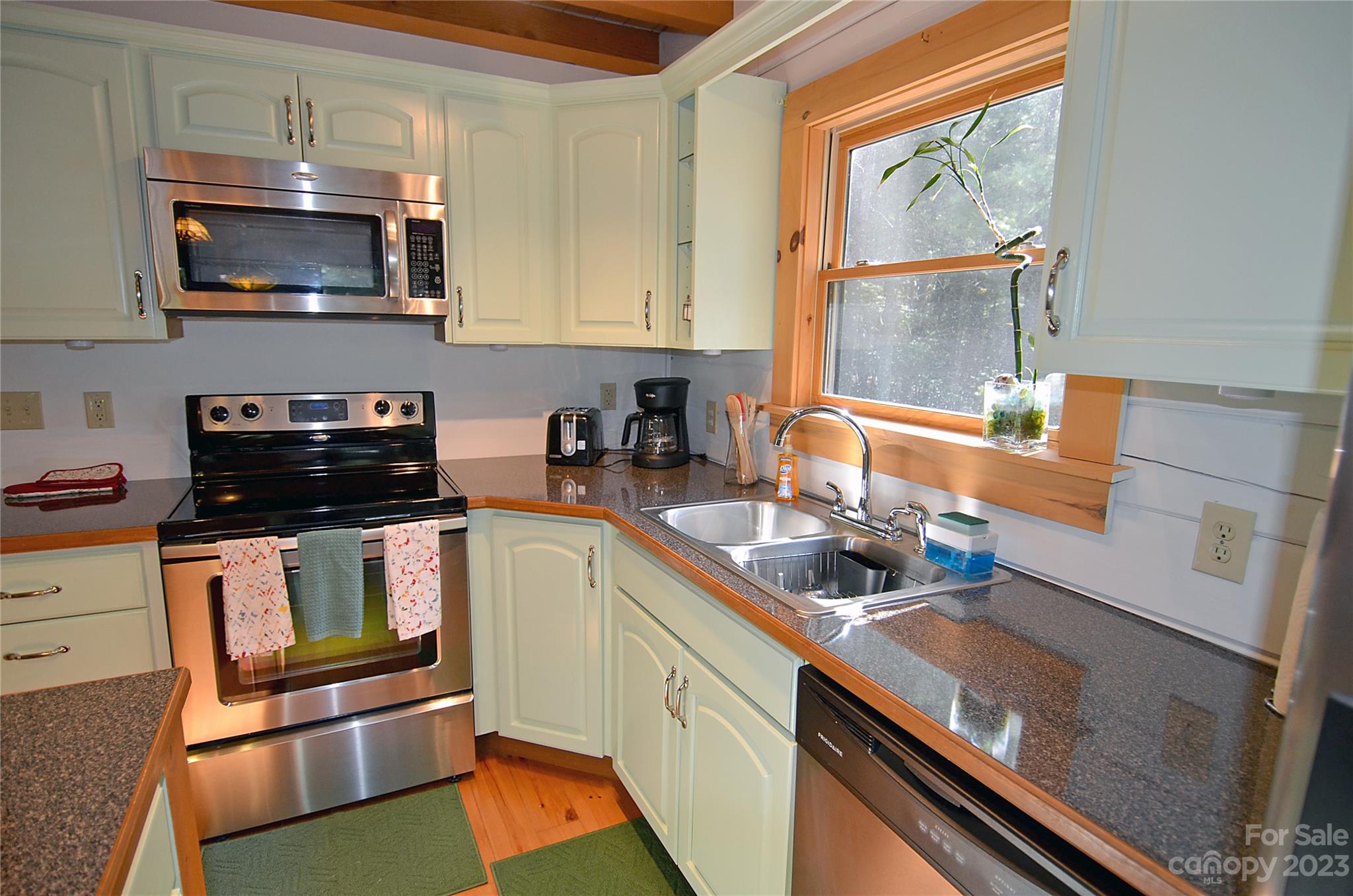 Grandview Peaks - Residential