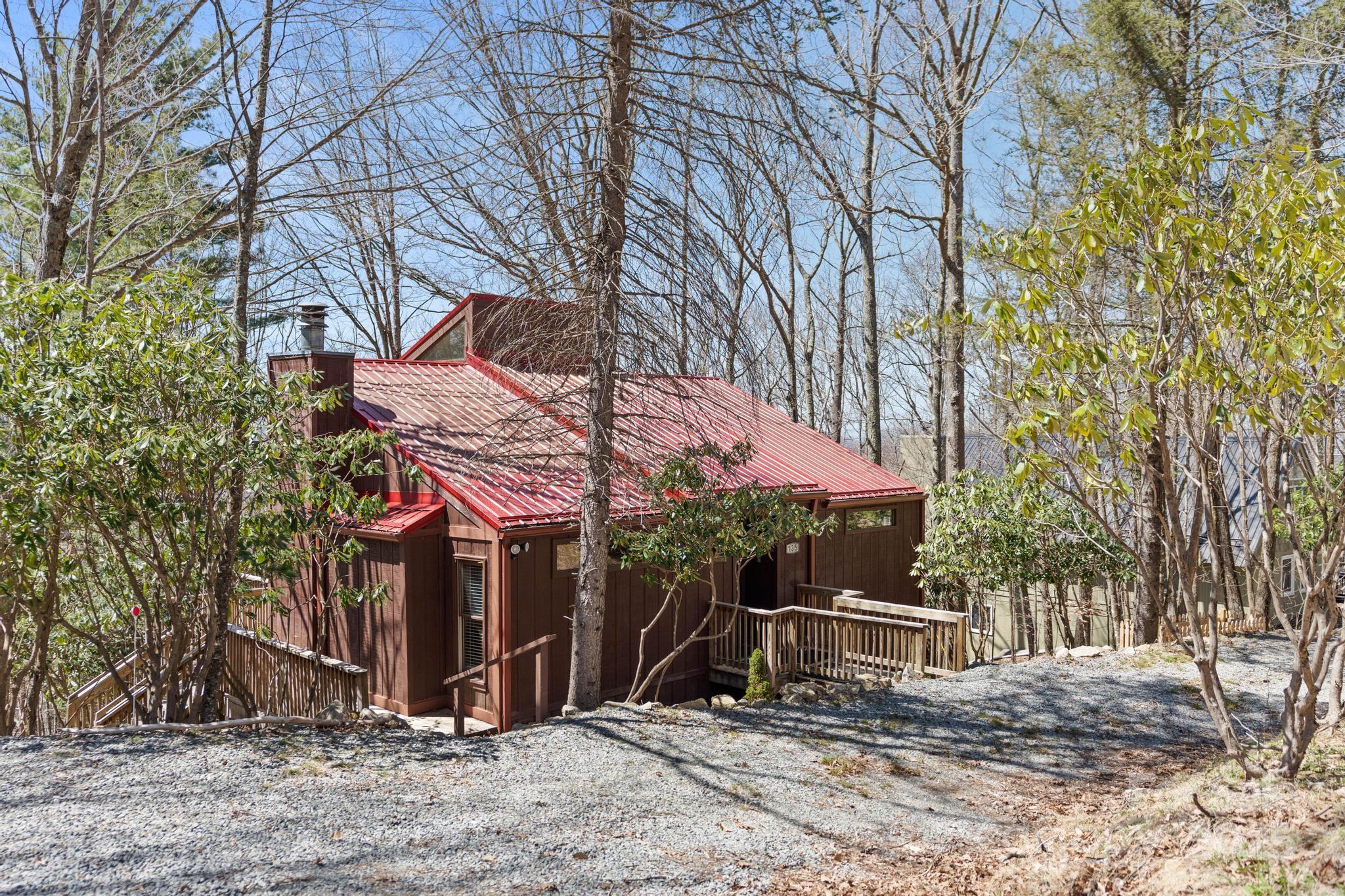 135 Clubhouse Road