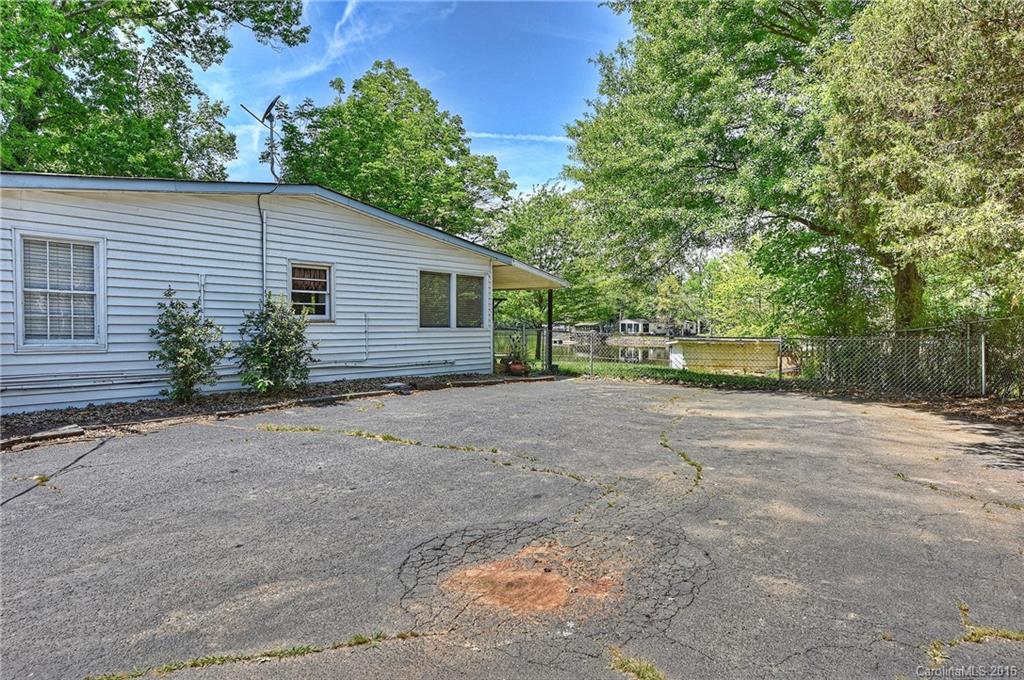 Riverfront - Residential