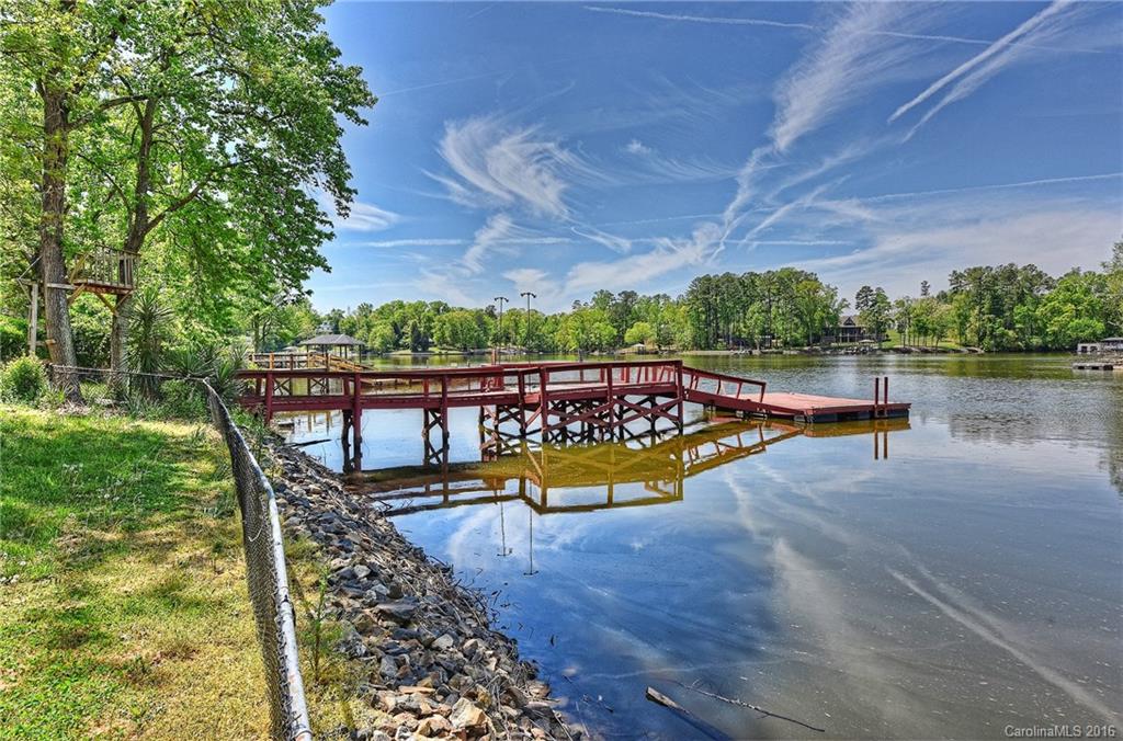 Riverfront - Residential