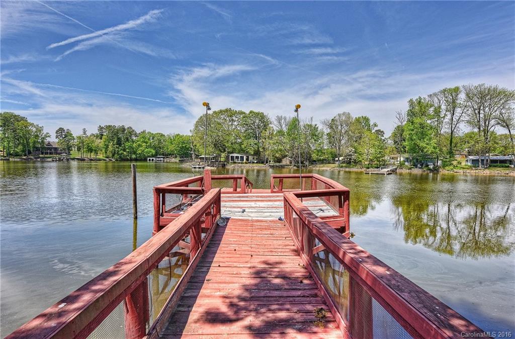 Riverfront - Residential