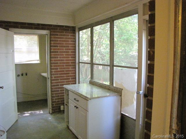 Starmount - Residential Lease