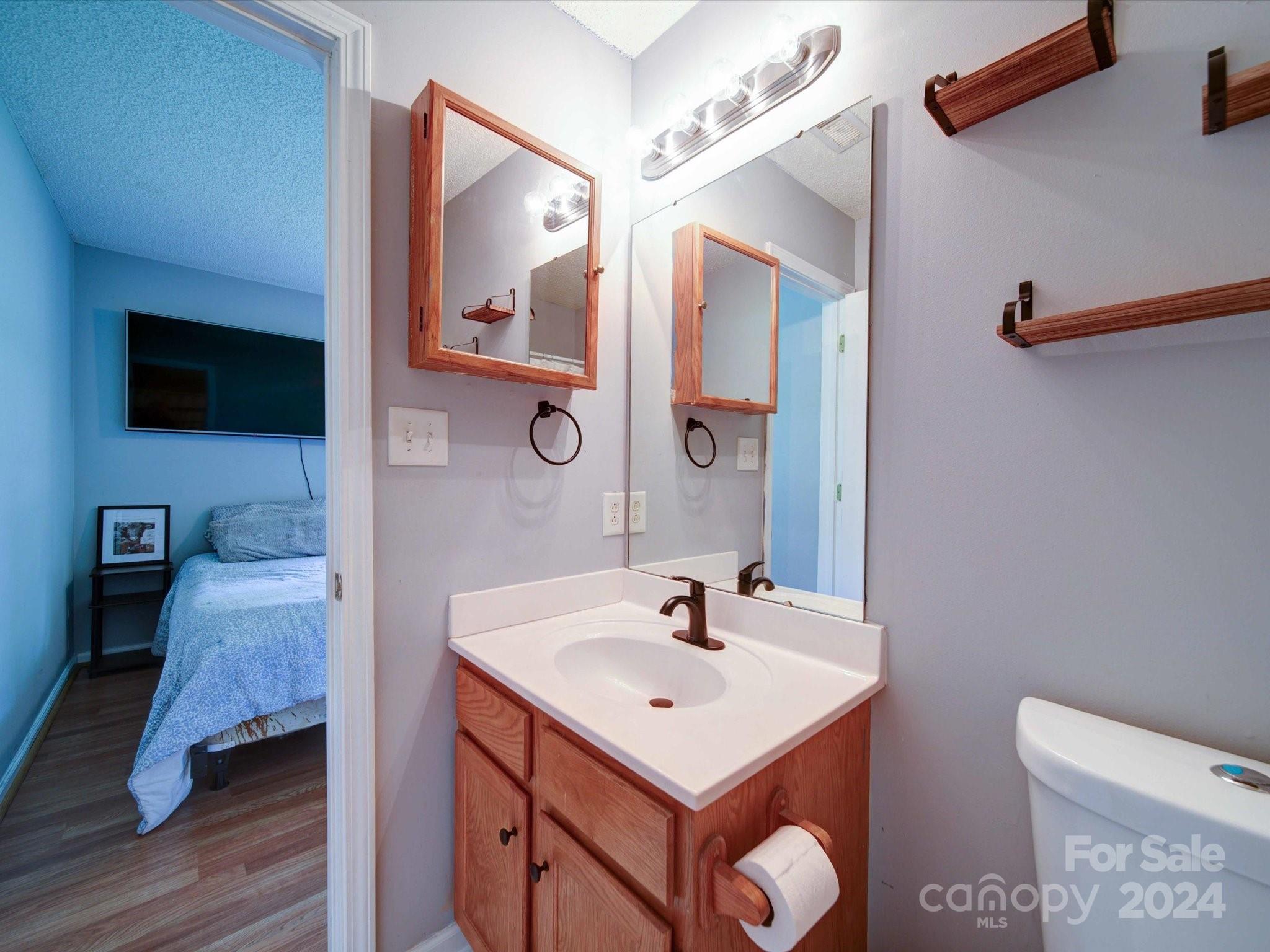 Country Club Heights - Residential