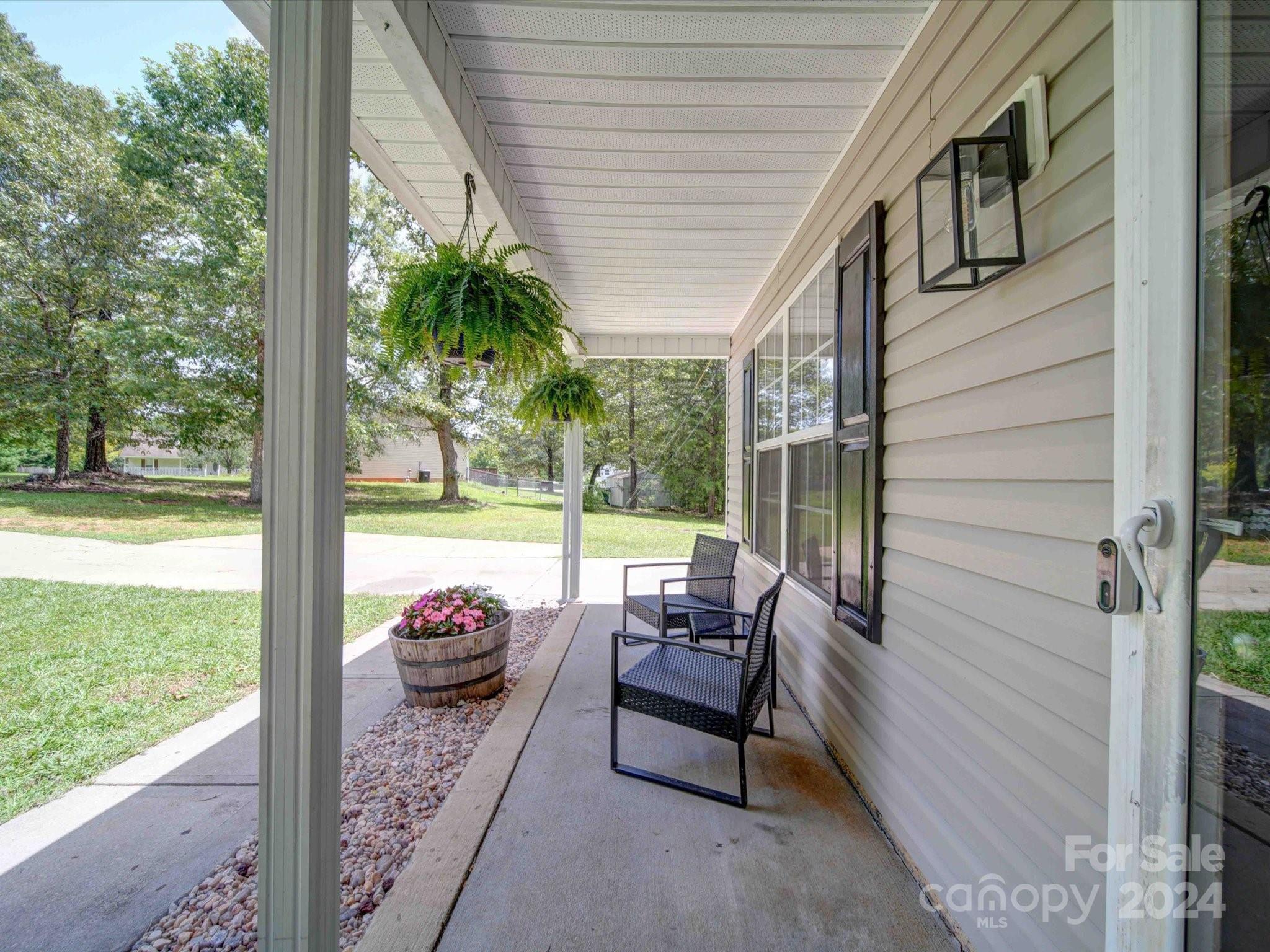 Country Club Heights - Residential