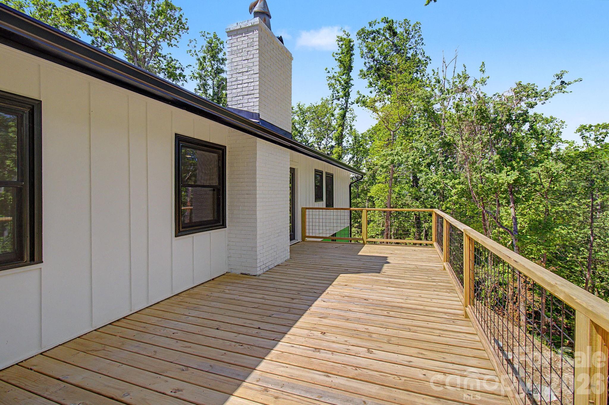 KIMBERLY WOODS - Residential