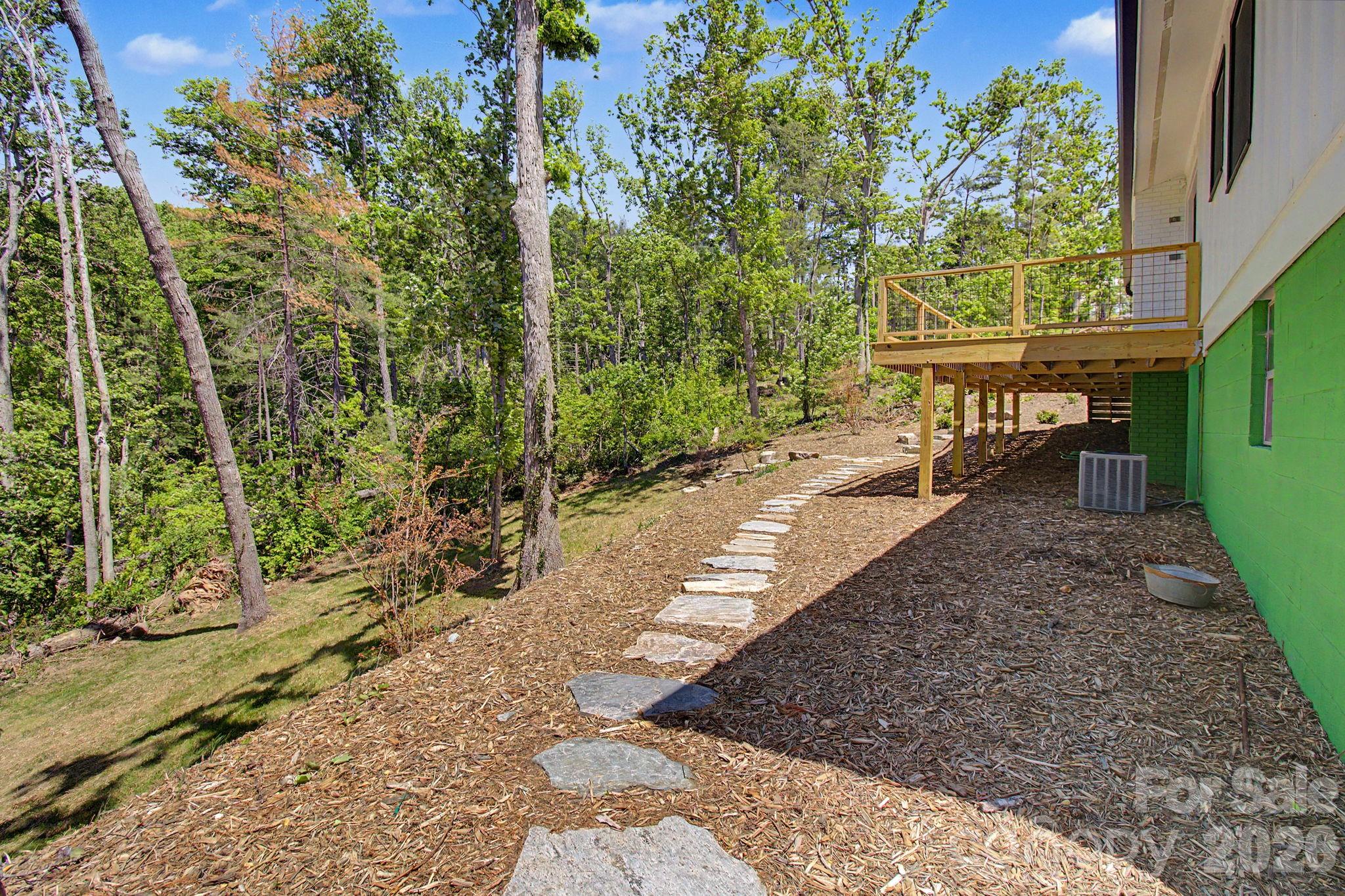 KIMBERLY WOODS - Residential