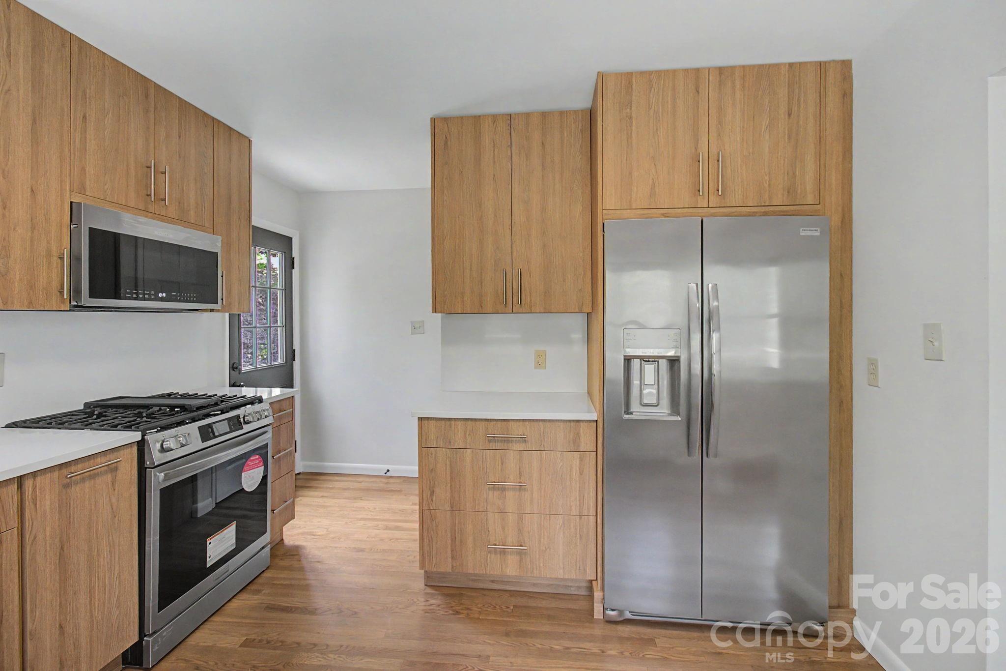 KIMBERLY WOODS - Residential