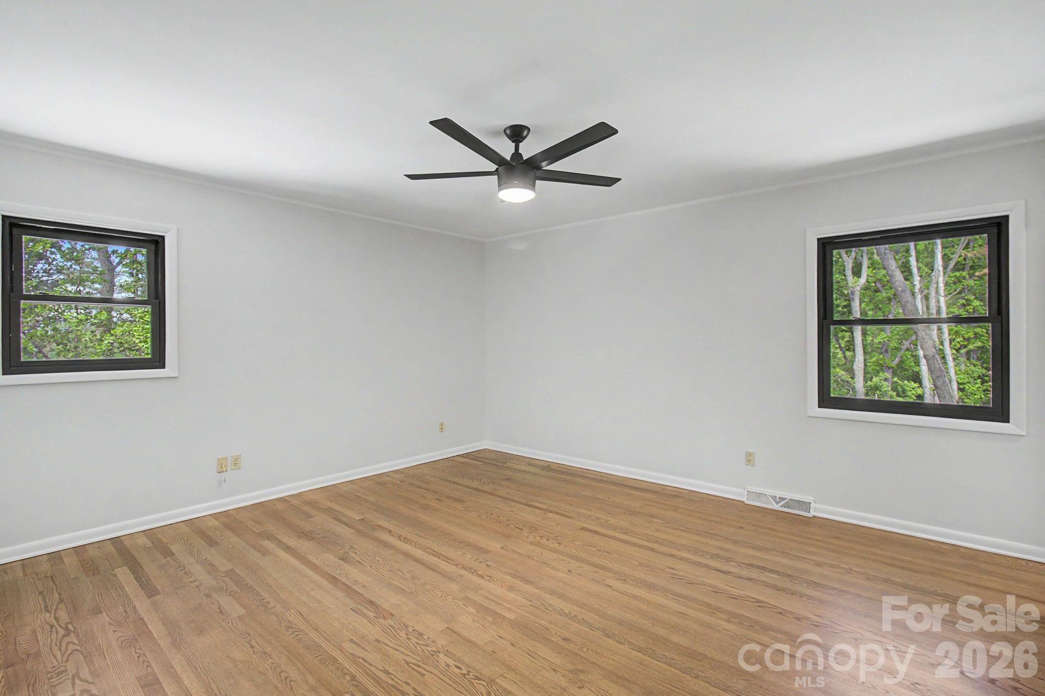 KIMBERLY WOODS - Residential