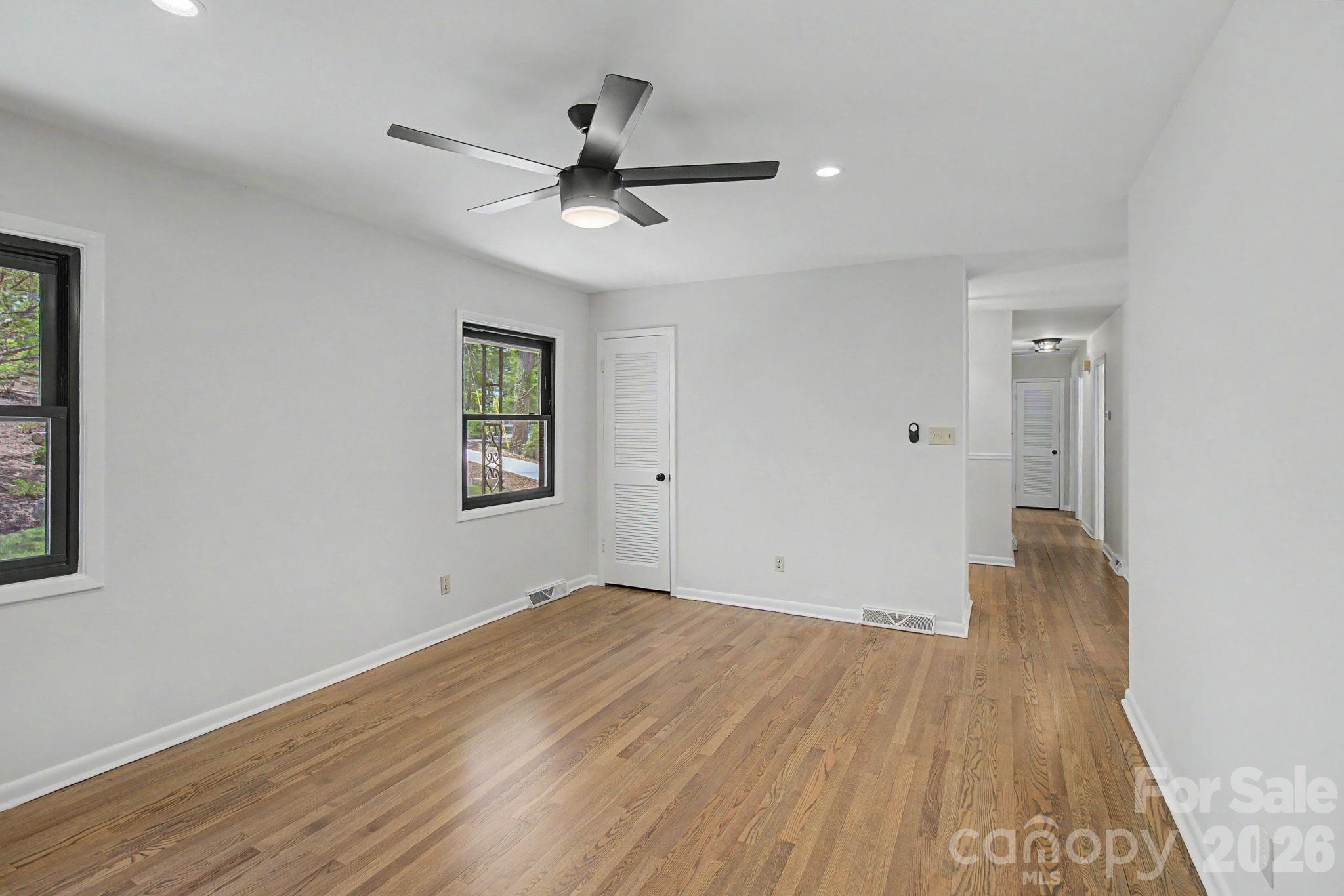 KIMBERLY WOODS - Residential