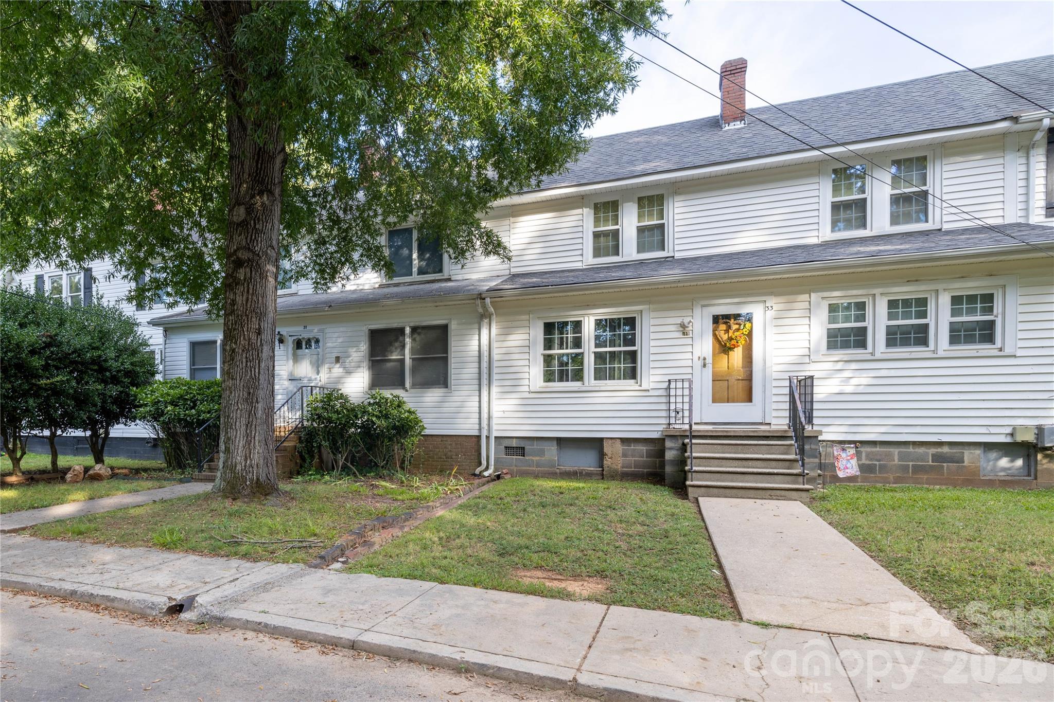 31 Maple Street