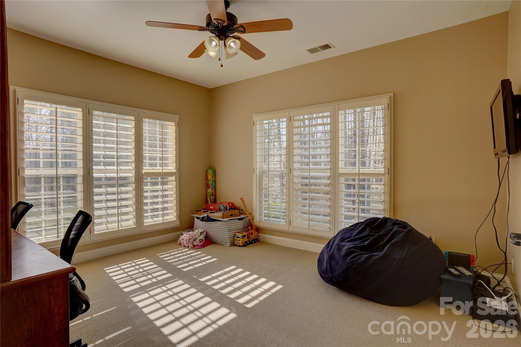 Fairington Oaks - Residential