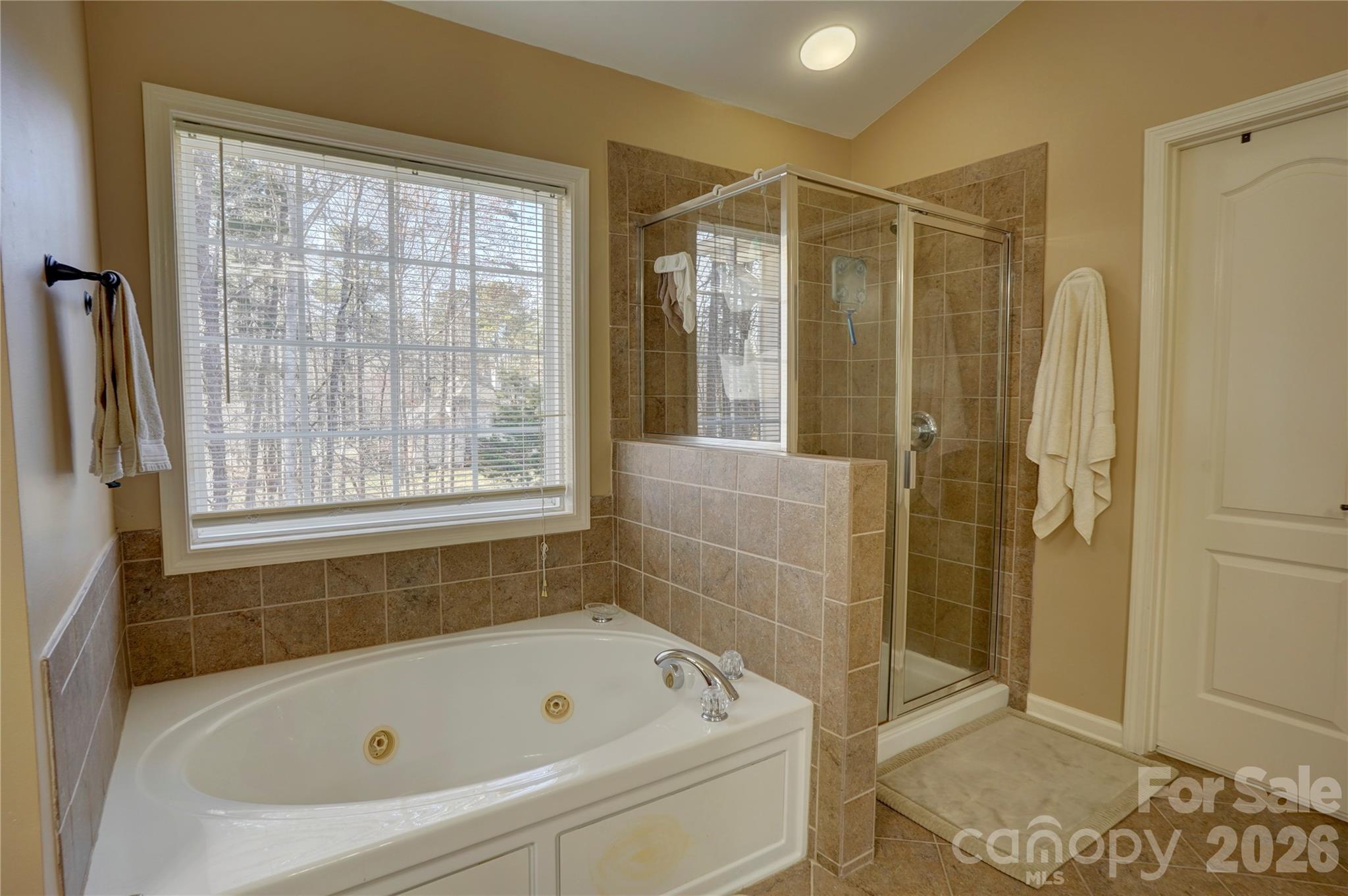 Fairington Oaks - Residential