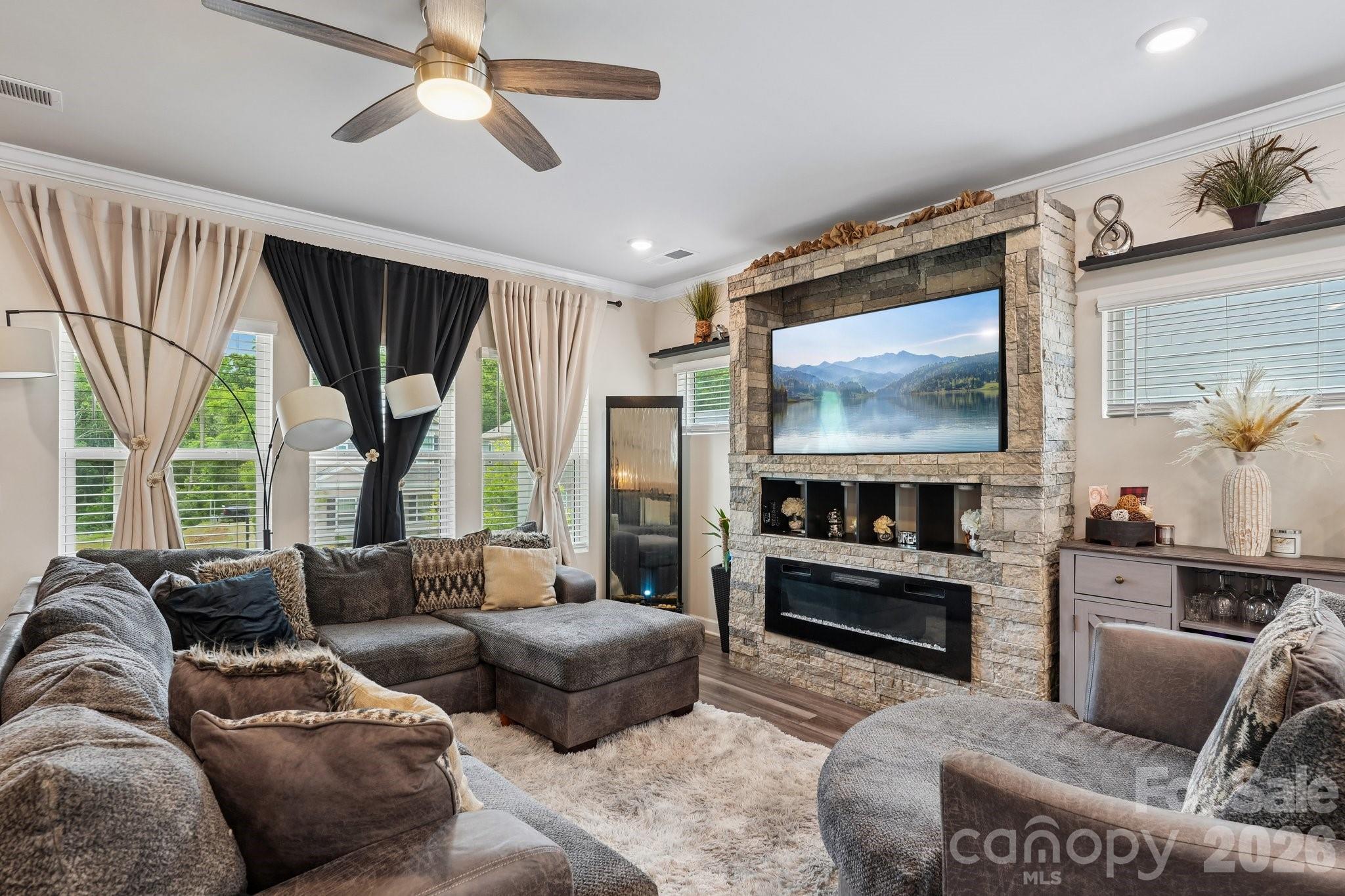 Shopton Point - Residential