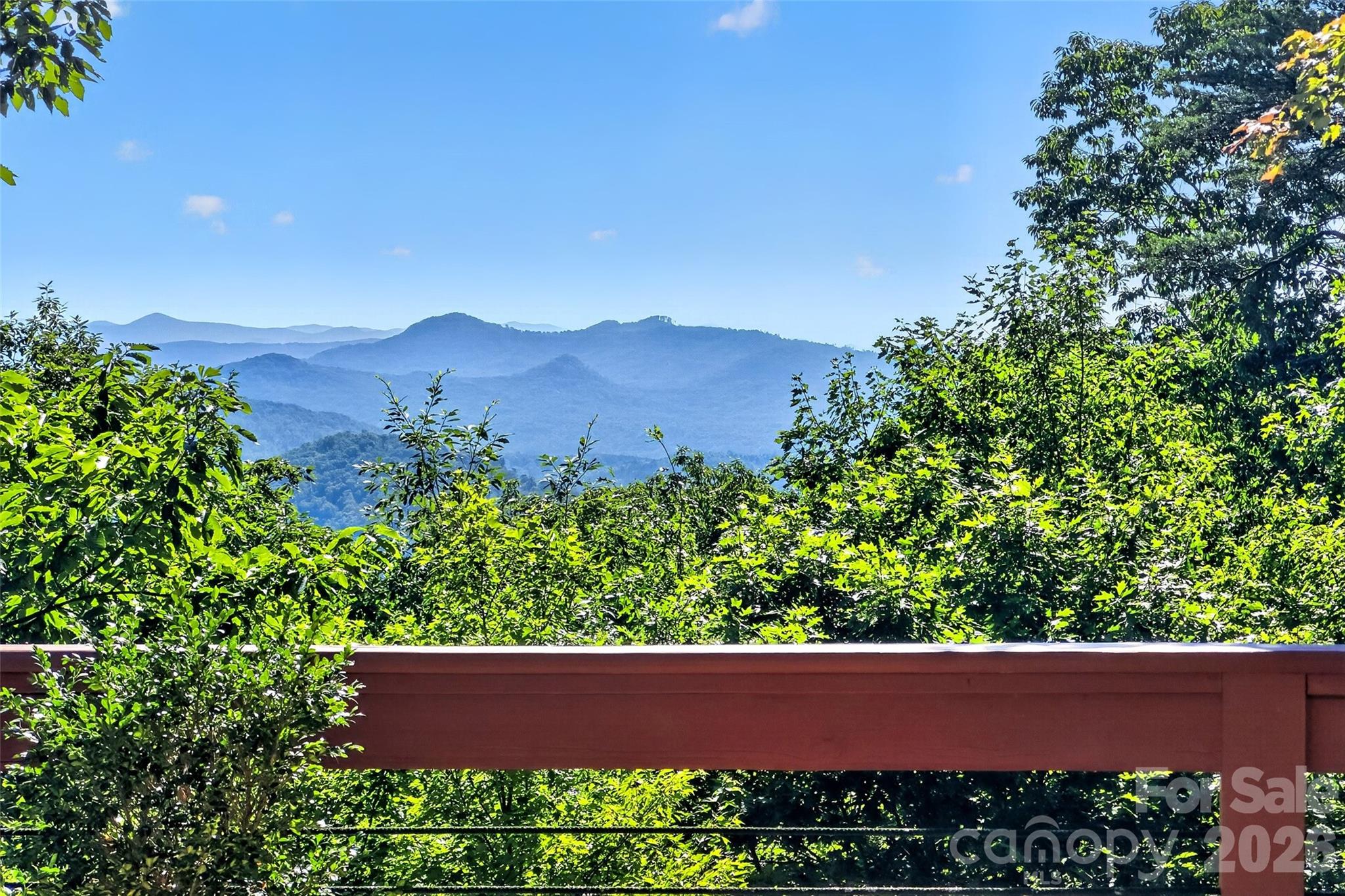 884 Pinnacle Parkway