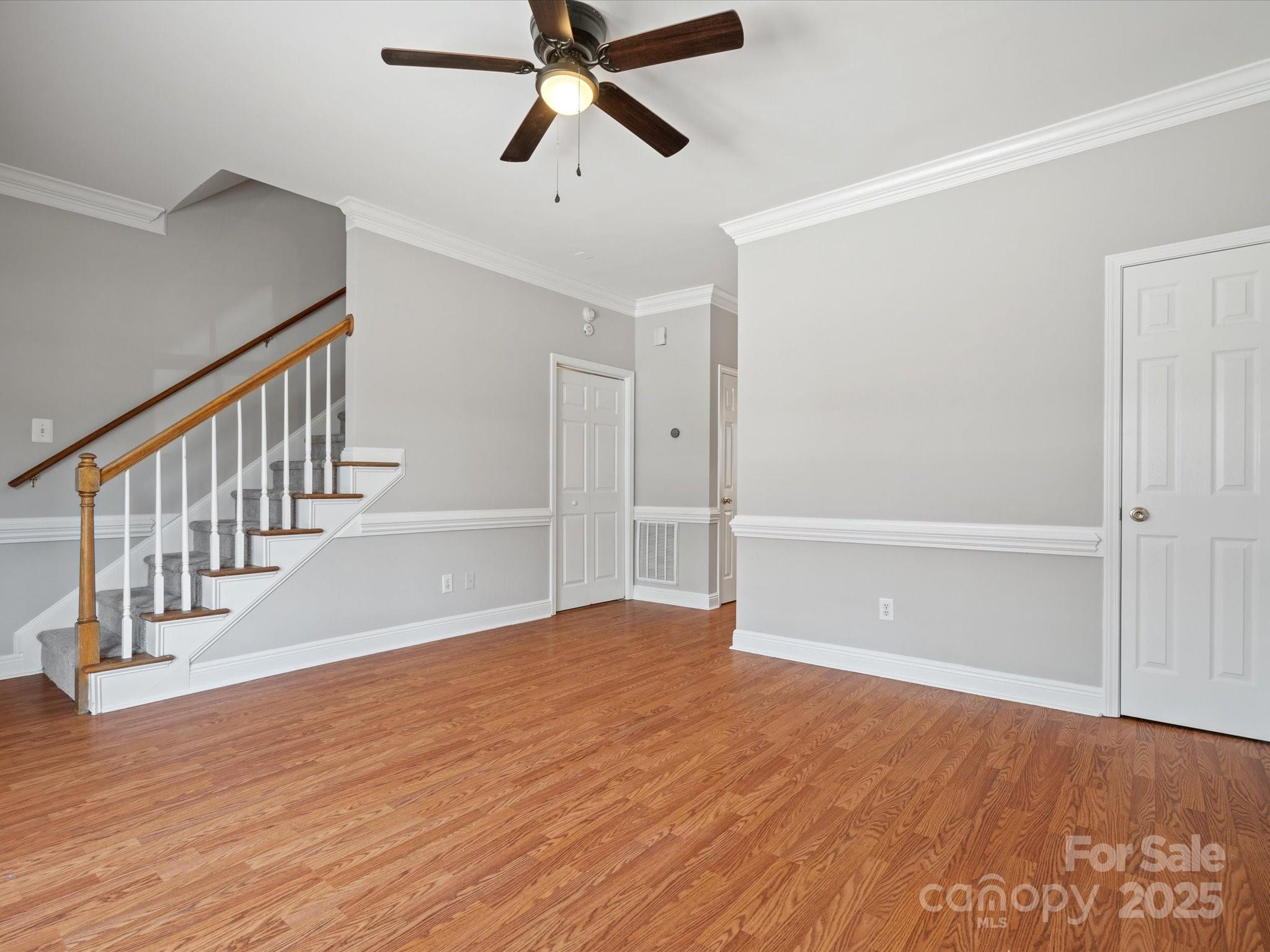 Oakland Villas - Residential