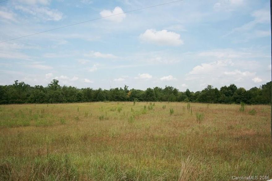 BEAUTIFUL 3.92 ACRES OF UNRESTRICTED VACANT GRASSLAND READY FOR YOUR DREAM HOME! LAND IS CONVENIENTLY LOCATED NEAR BOILING SPRINGS, RUTHERFORD COUNTY, AND GAFFNEY, SC. PUBLIC WATER IS AVAILABLE.