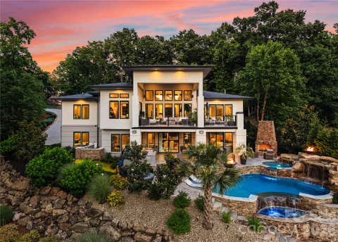 Photo of 106 Norcross Lane, Mooresville, NC 28117 (MLS # 4392261)