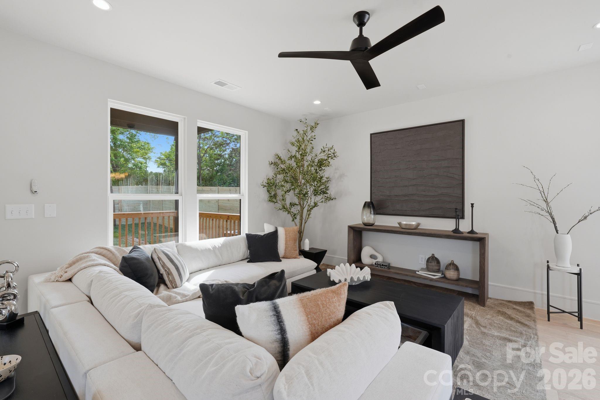 Davis Park - Residential