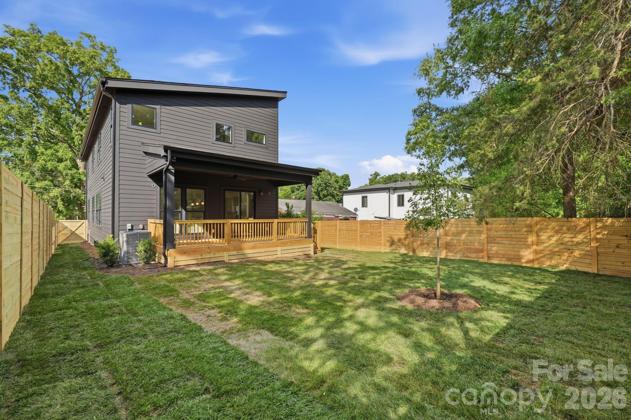 Davis Park - Residential