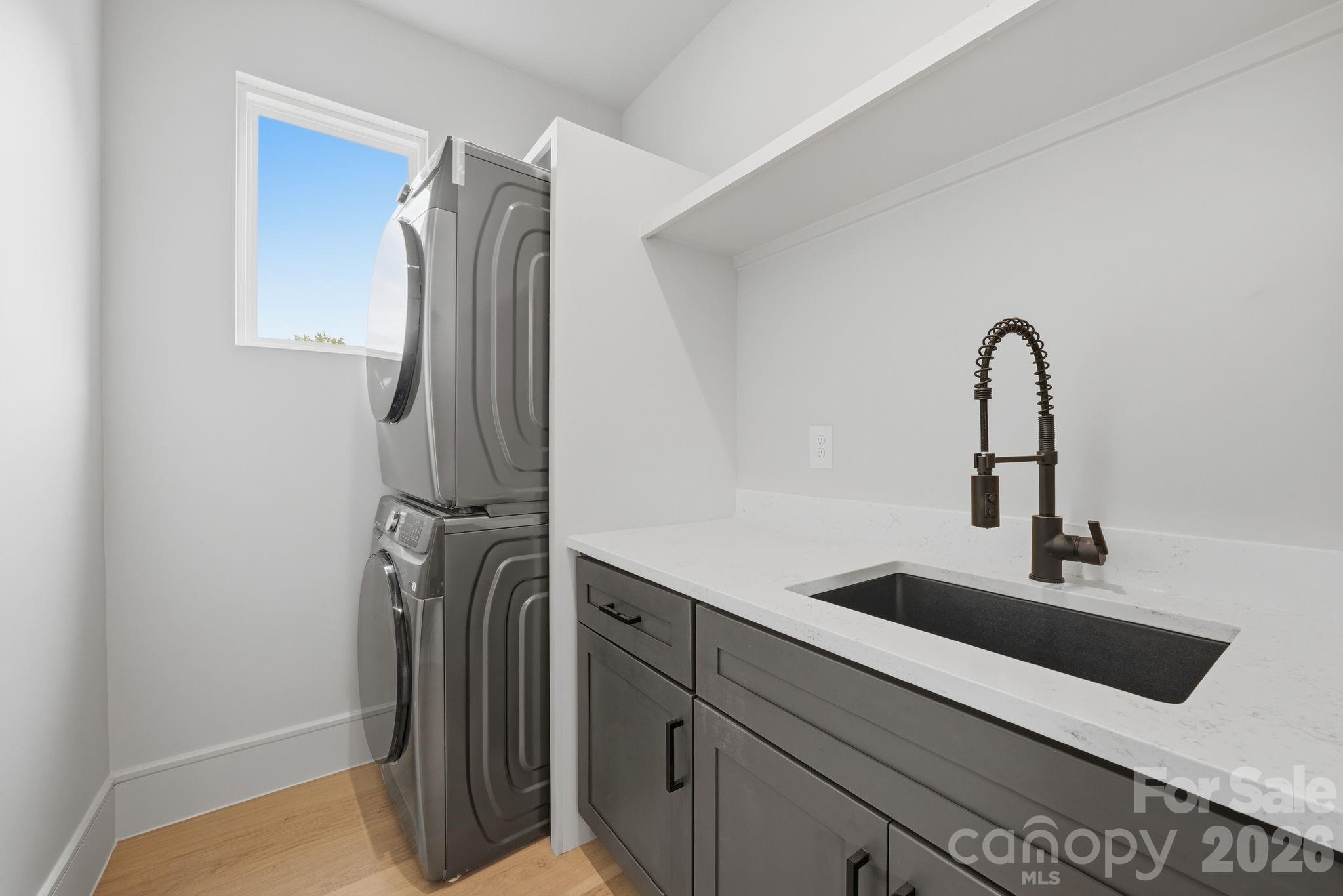 Davis Park - Residential