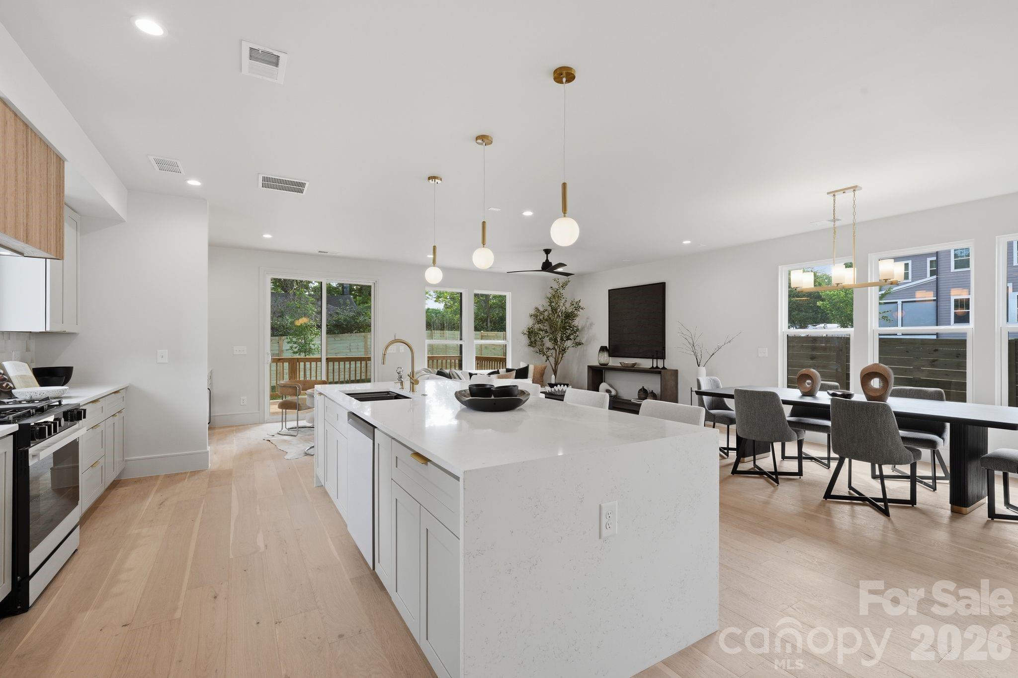 Davis Park - Residential