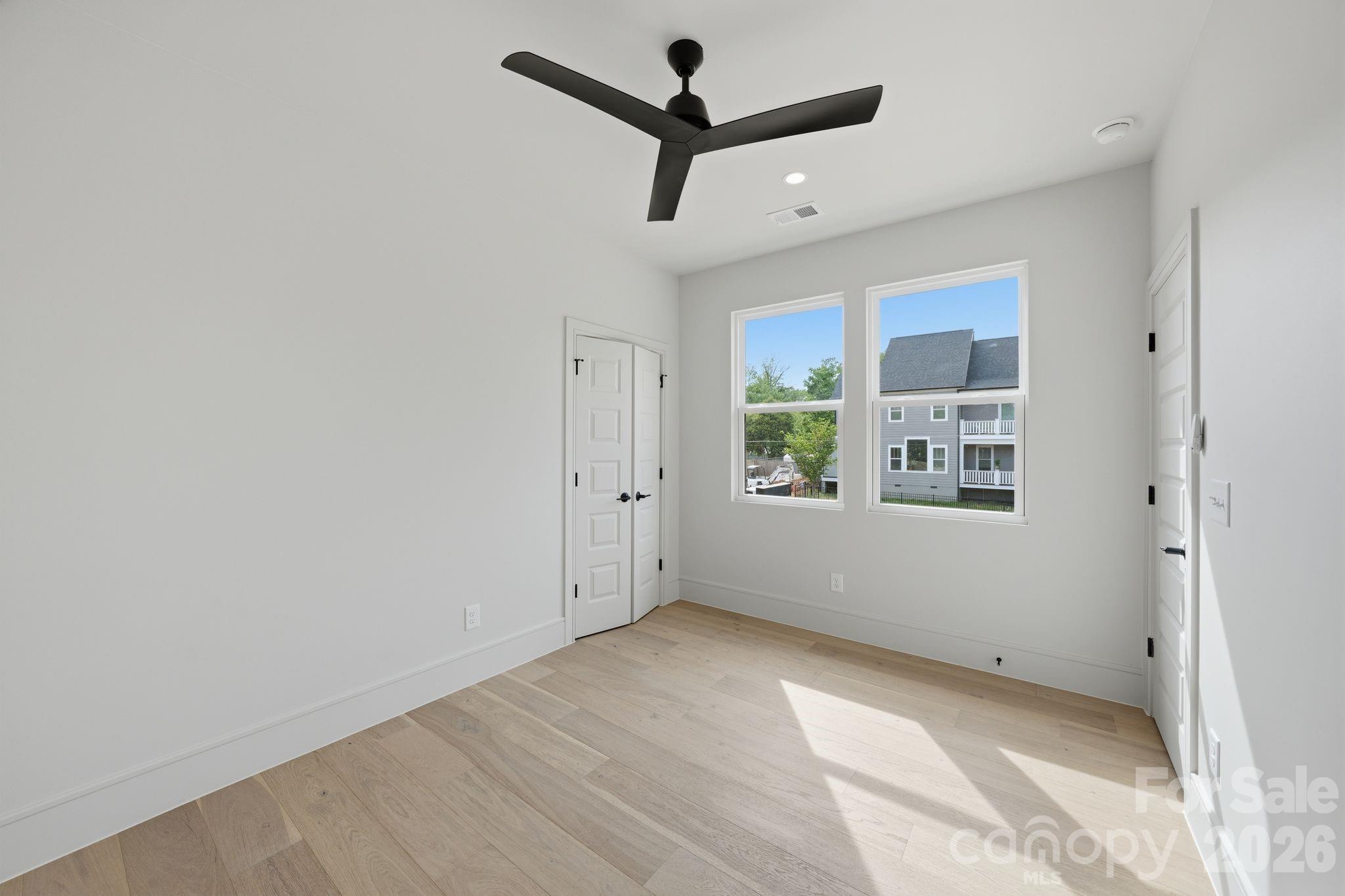 Davis Park - Residential