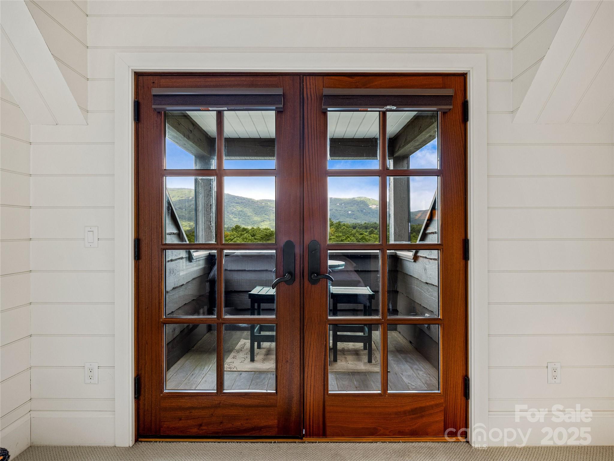 Lake Toxaway Estates - Residential