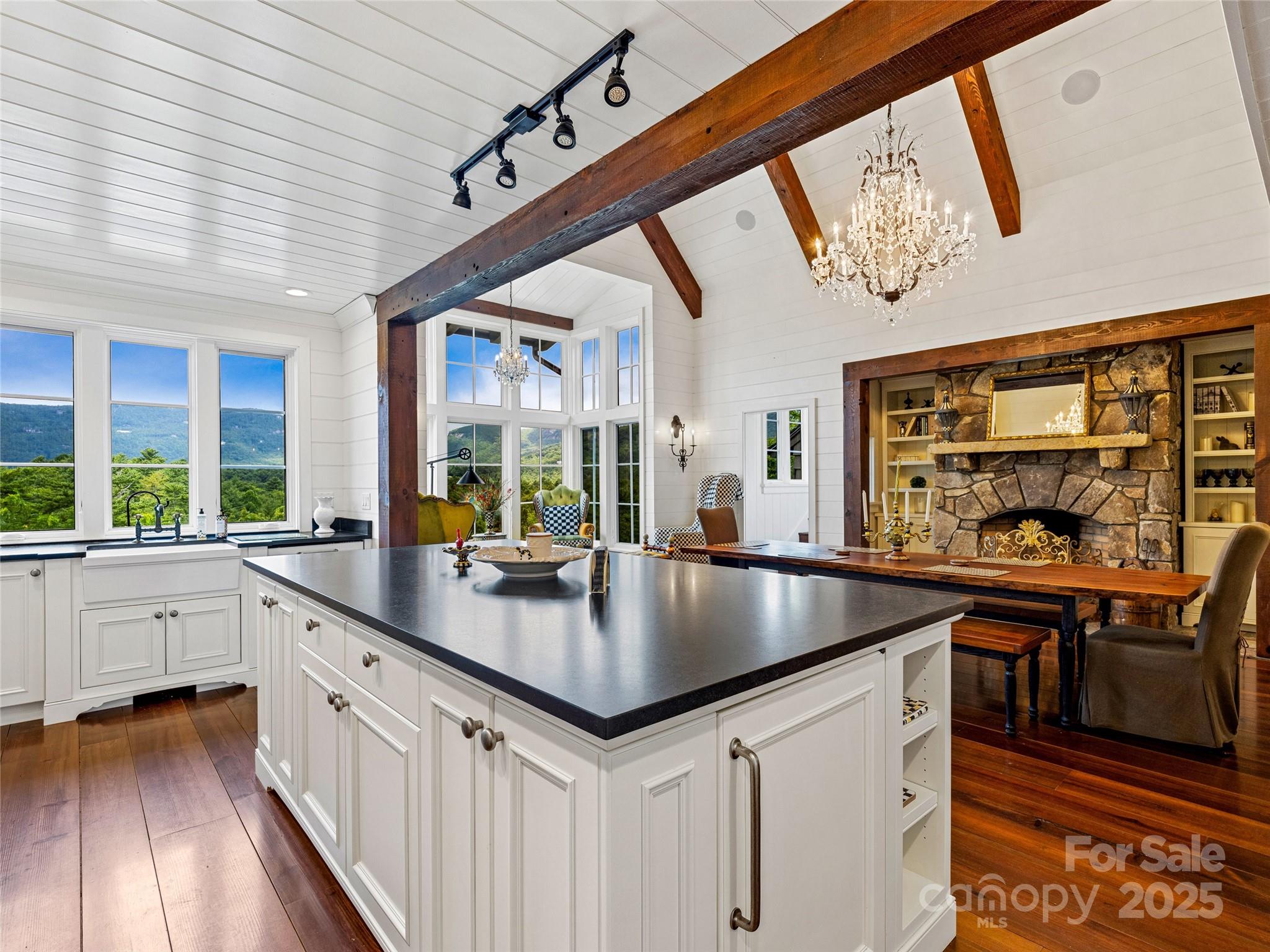 Lake Toxaway Estates - Residential