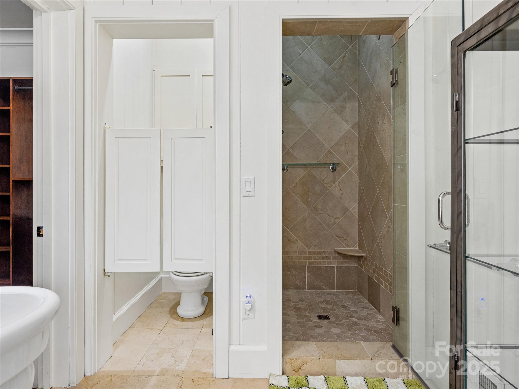 Lake Toxaway Estates - Residential