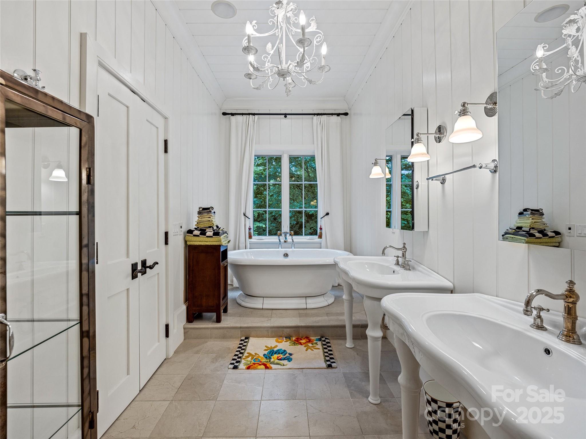 Lake Toxaway Estates - Residential