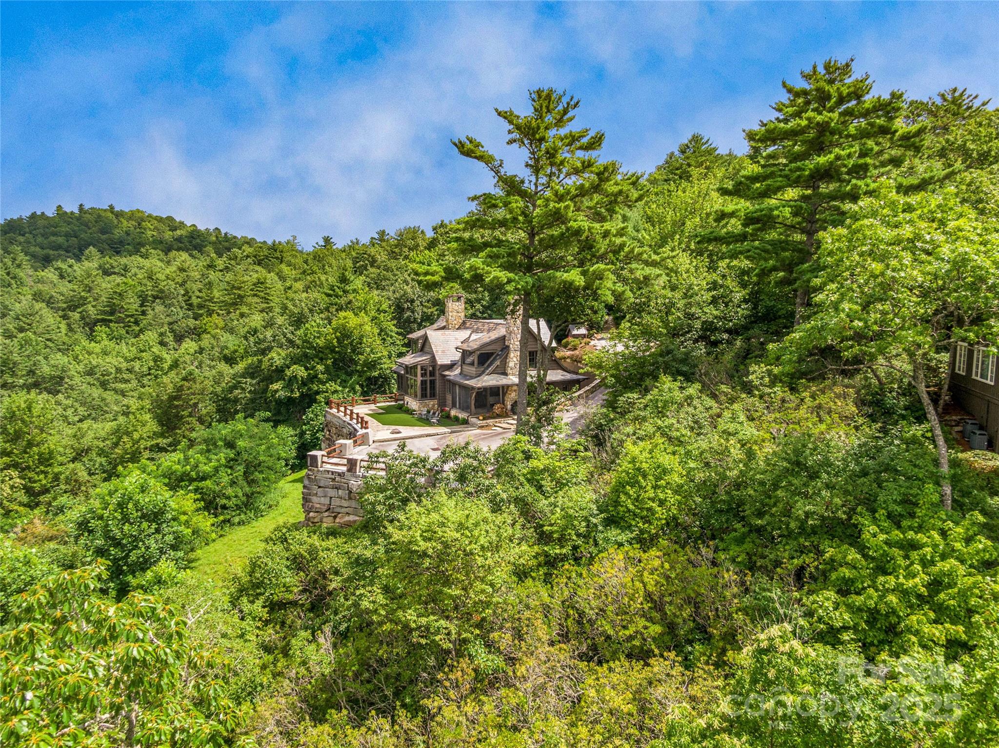 Lake Toxaway Estates - Residential