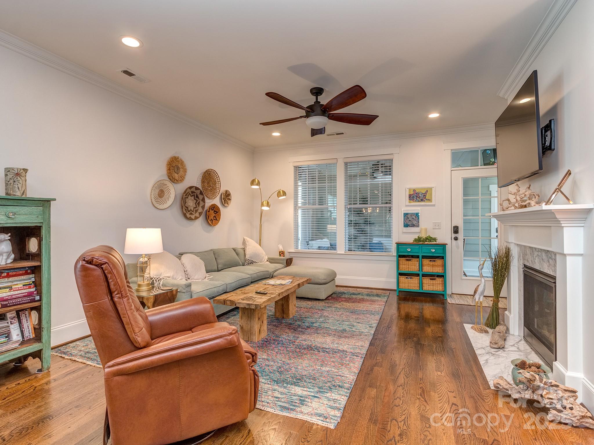 Riverwalk - Residential