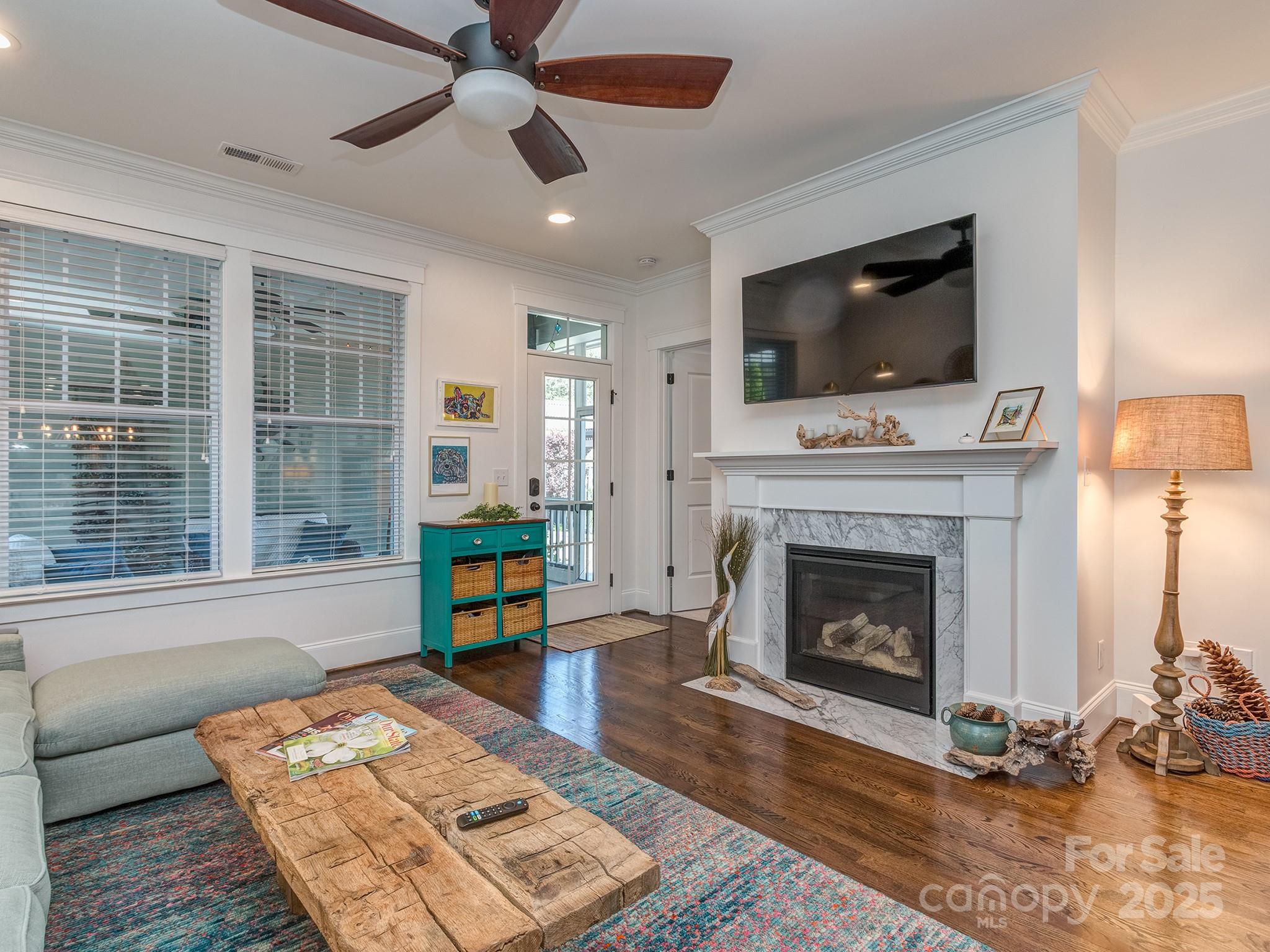 Riverwalk - Residential