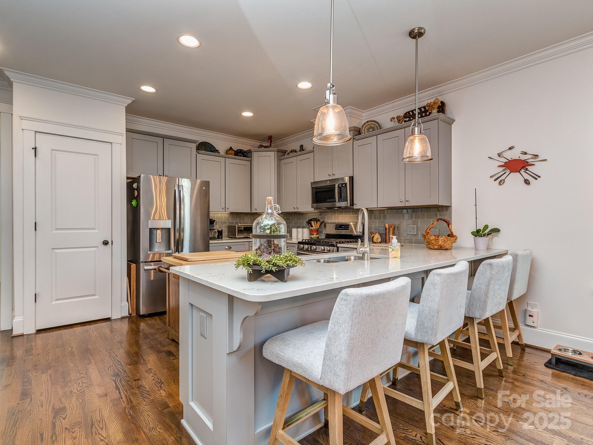 Riverwalk - Residential