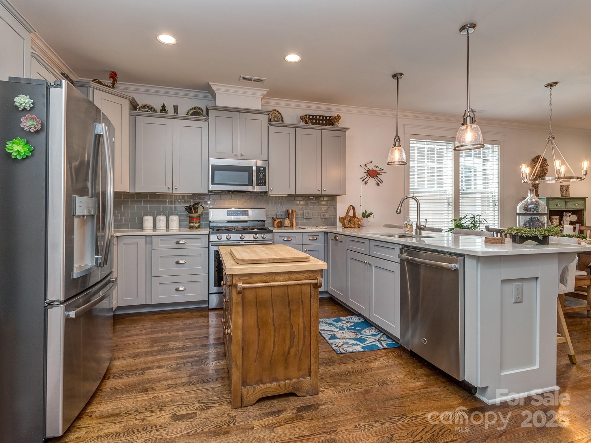 Riverwalk - Residential