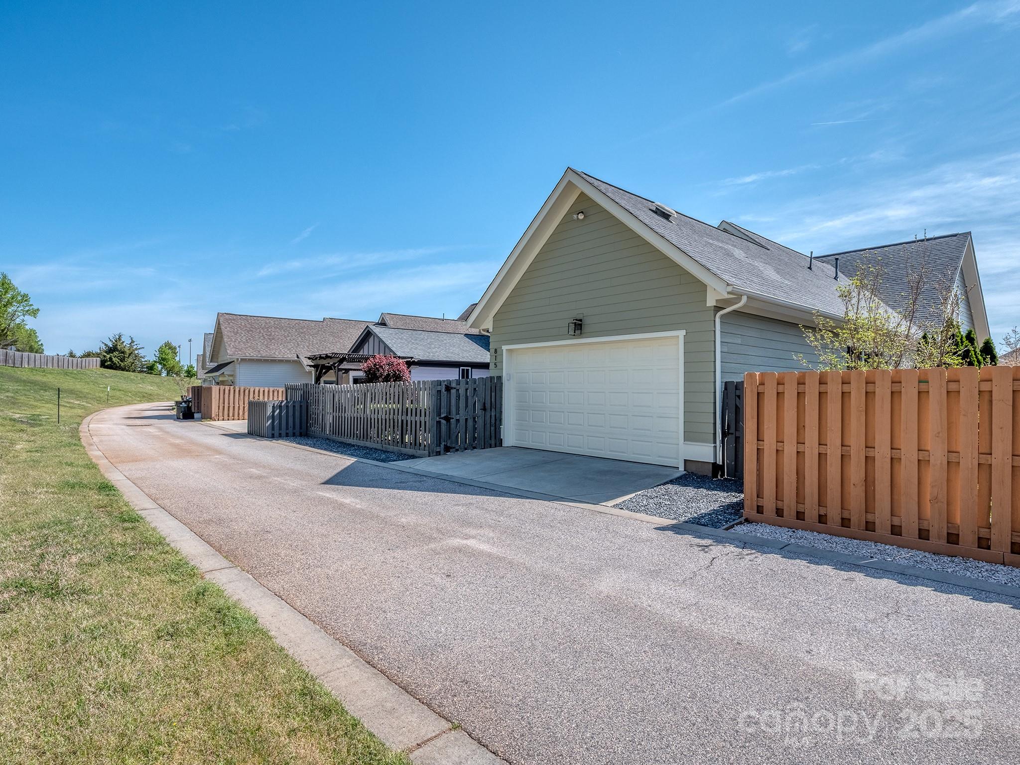 Riverwalk - Residential