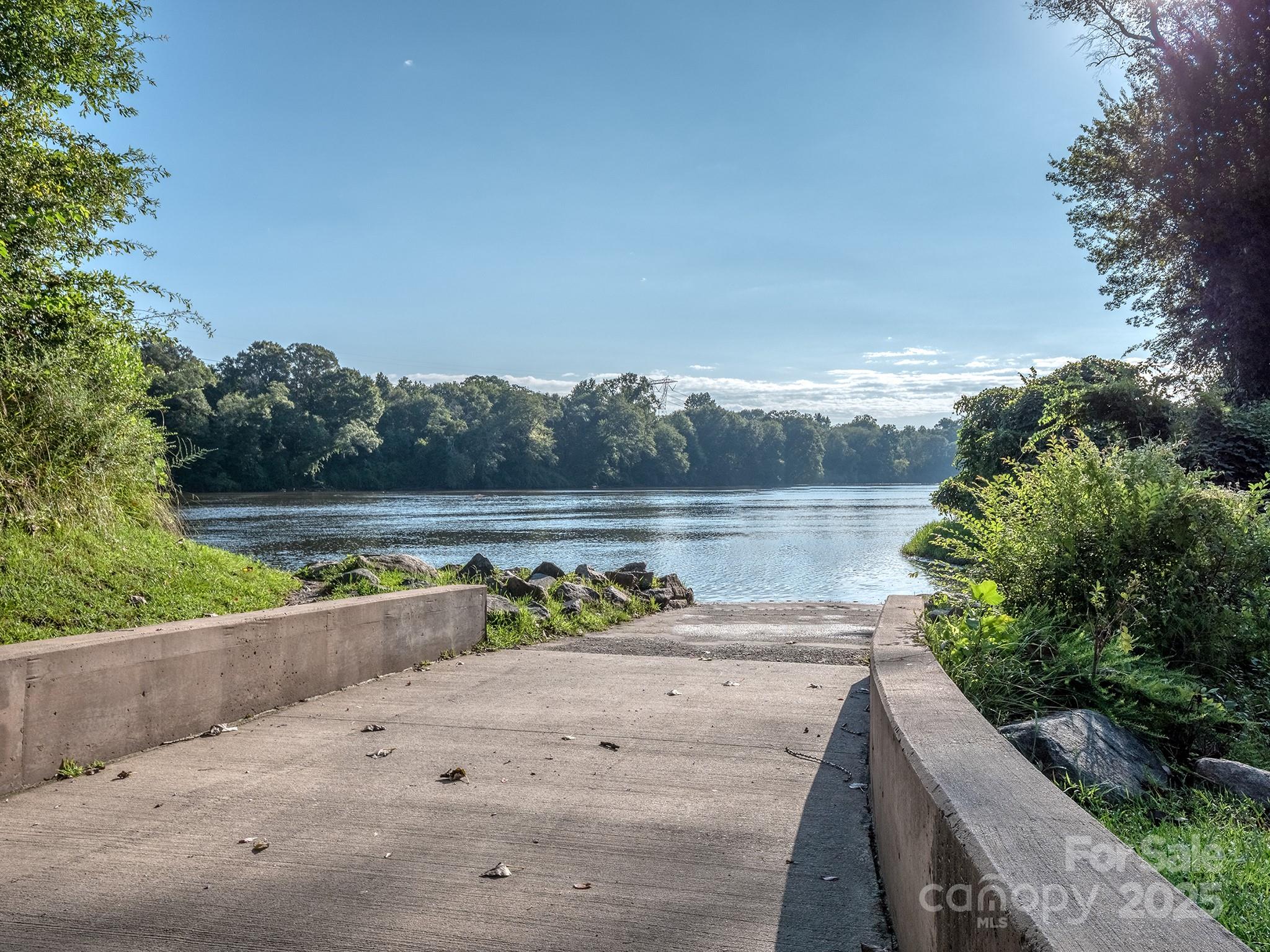 Riverwalk - Residential