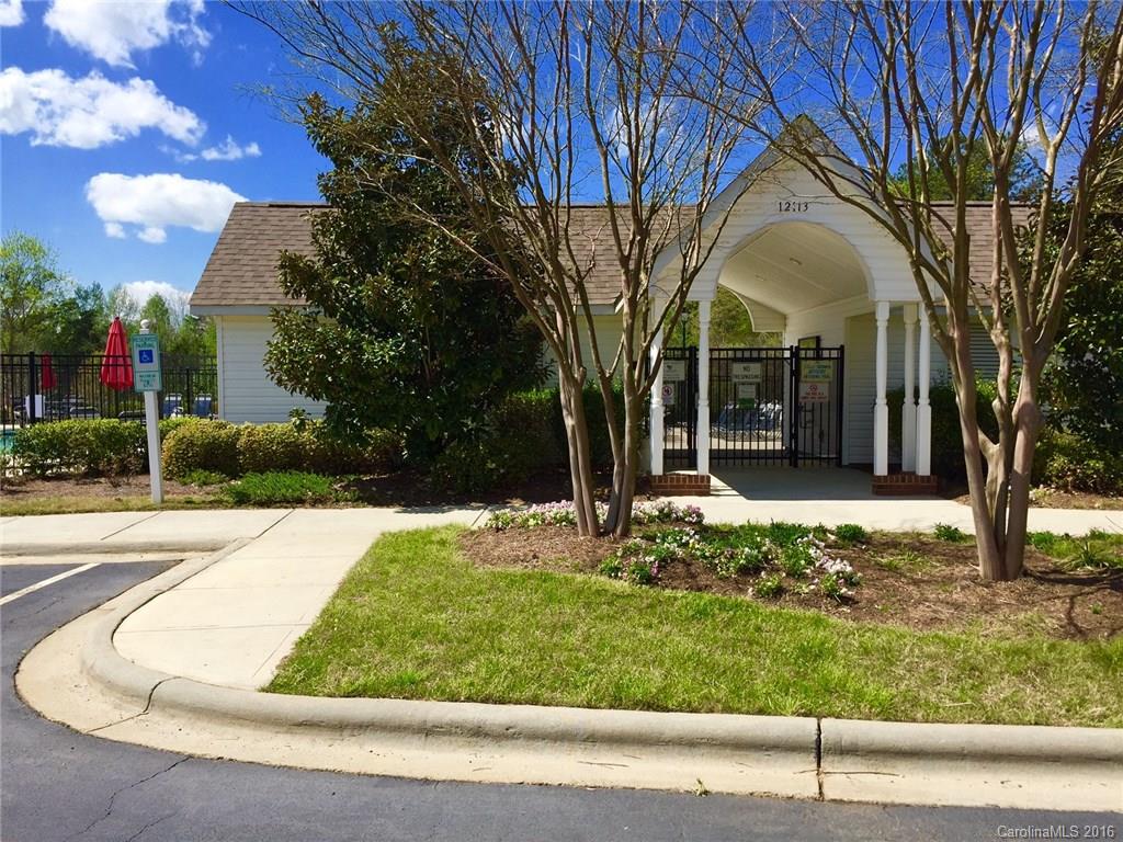 Oakbrooke - Residential