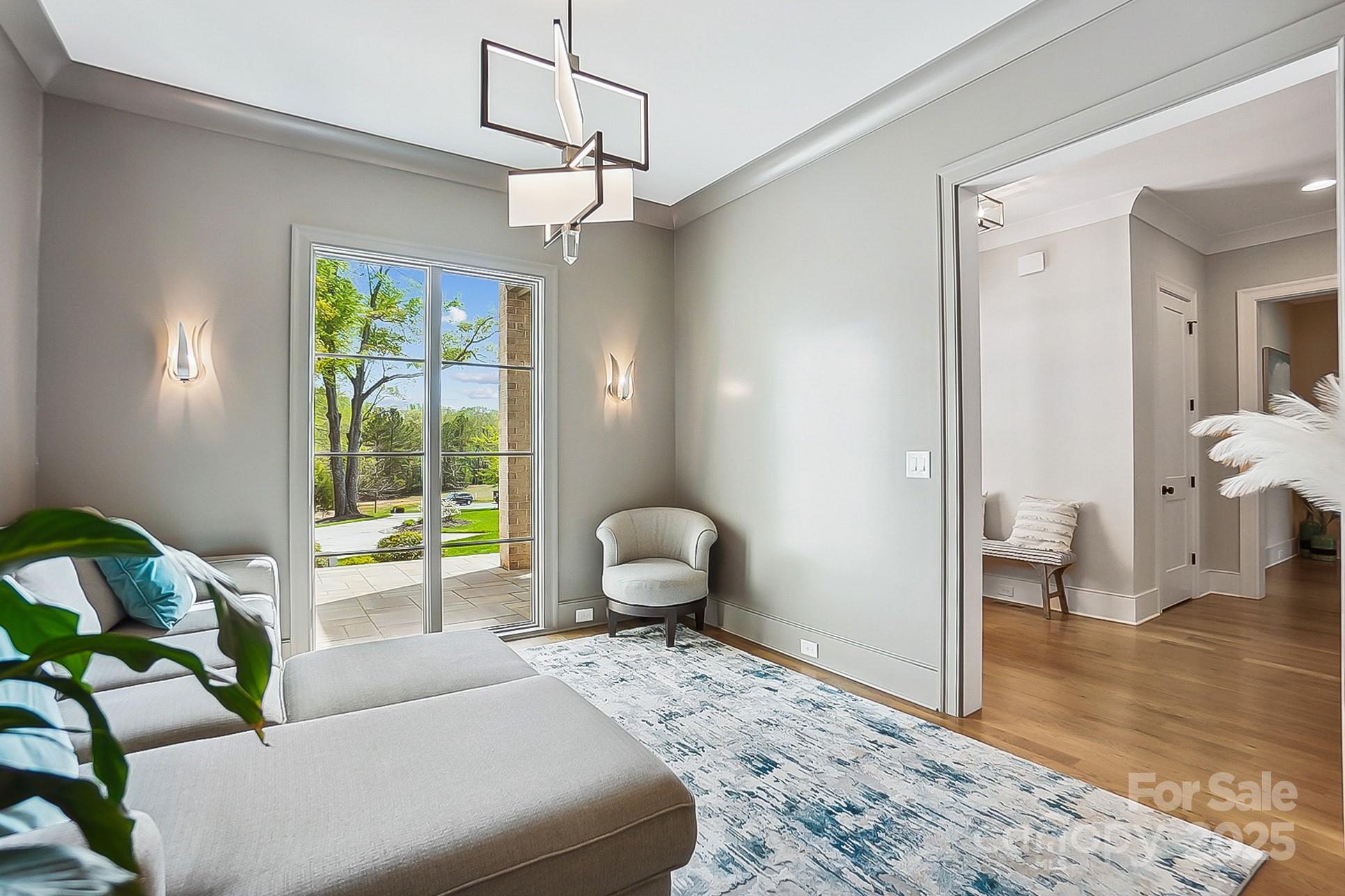 Cardinal Crest - Residential