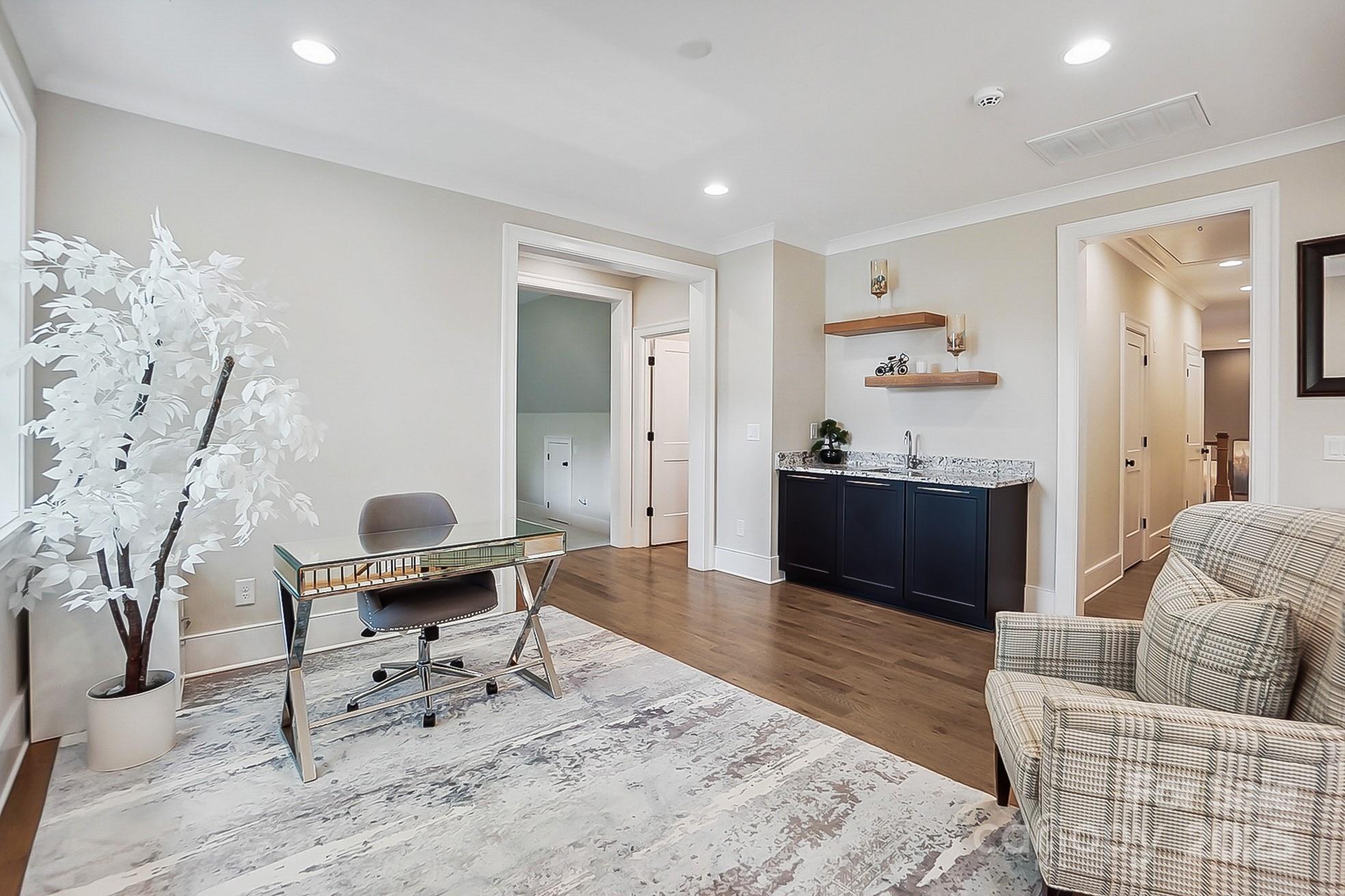 Cardinal Crest - Residential