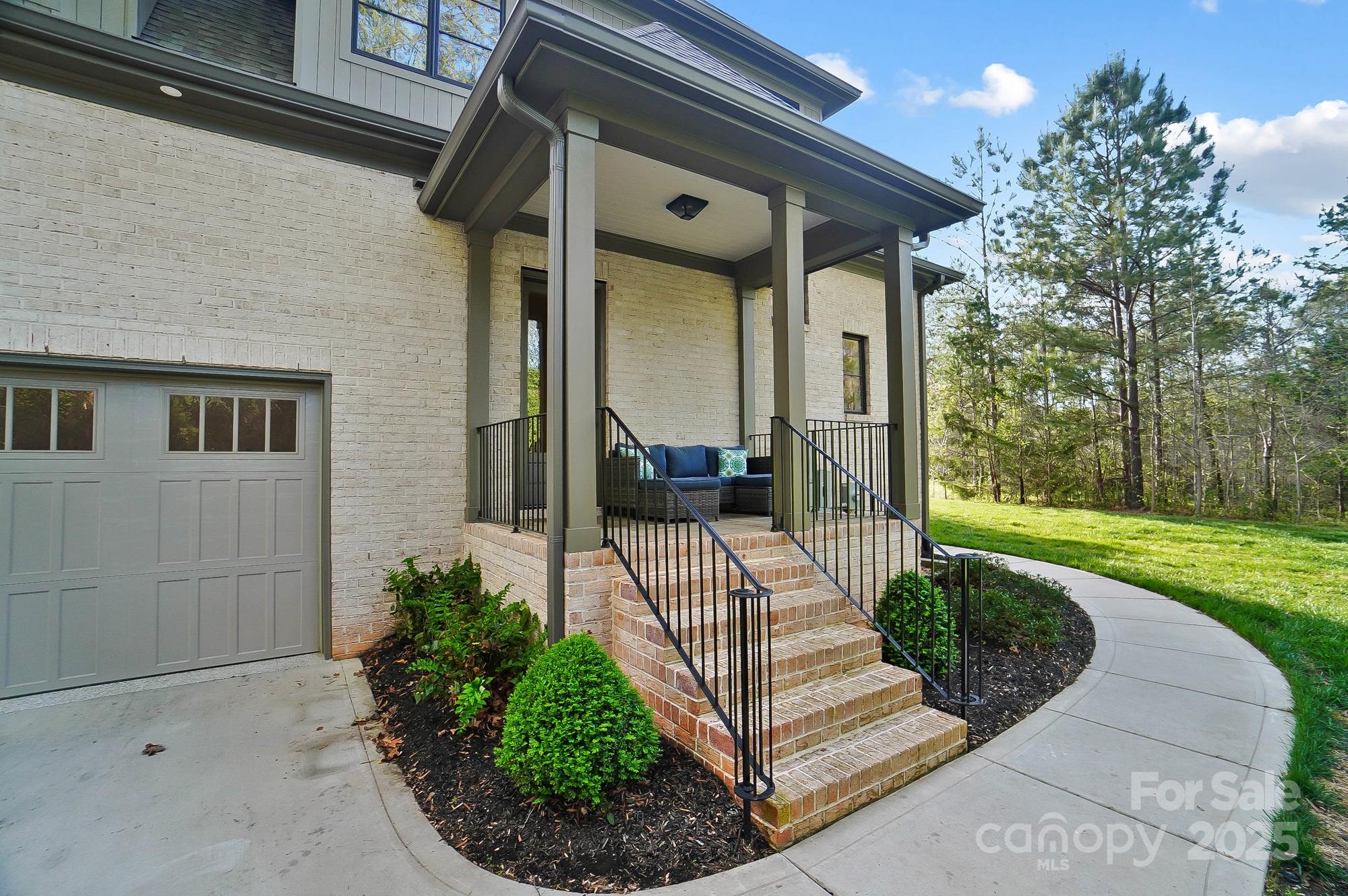 Cardinal Crest - Residential