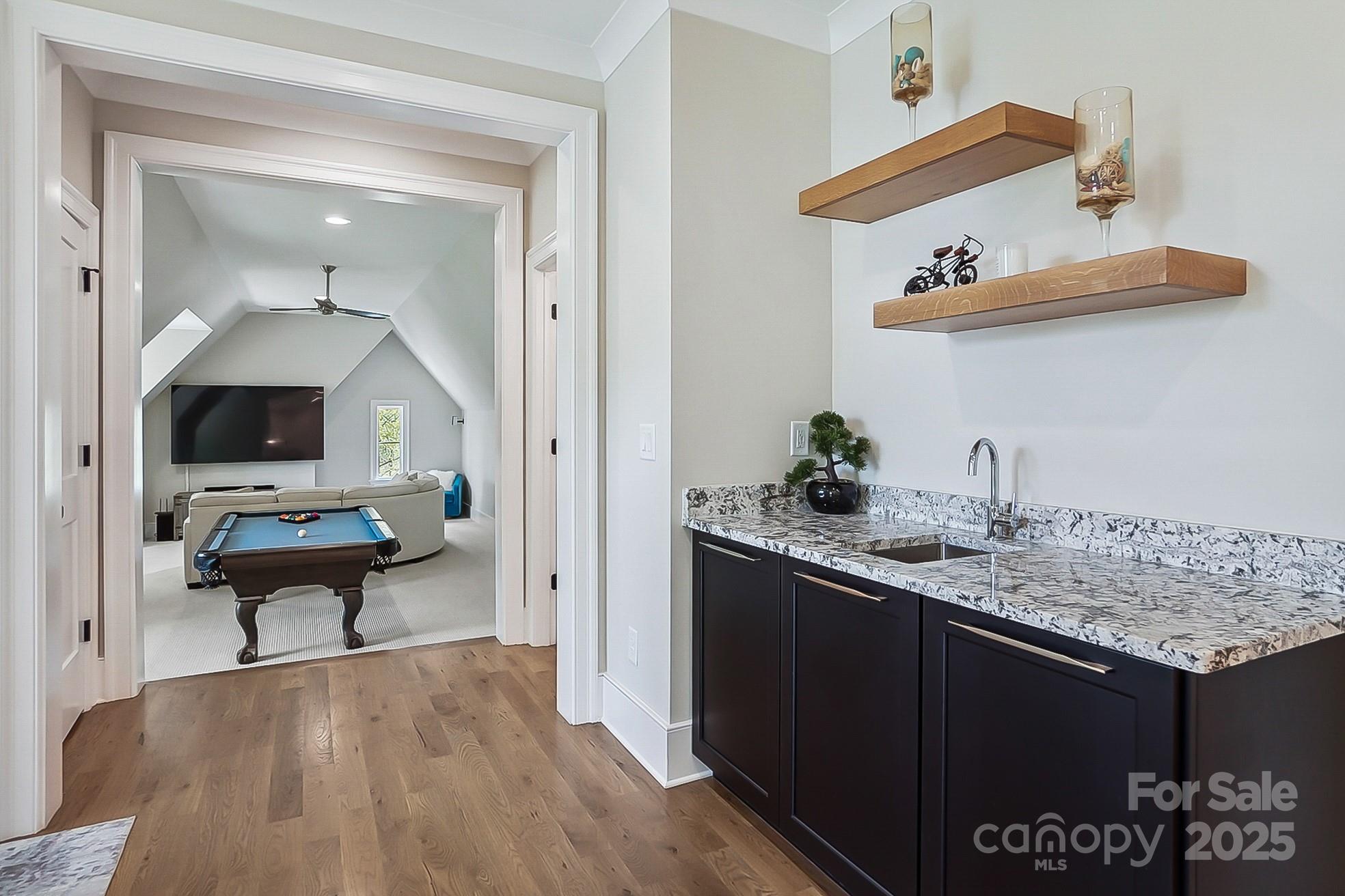 Cardinal Crest - Residential