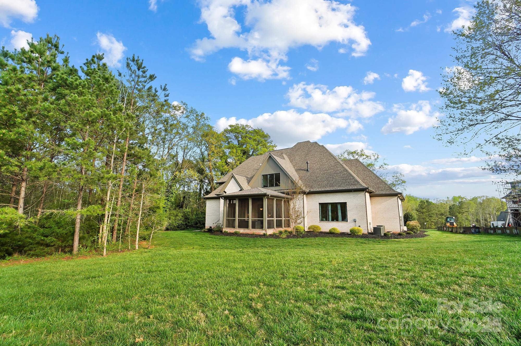 Cardinal Crest - Residential