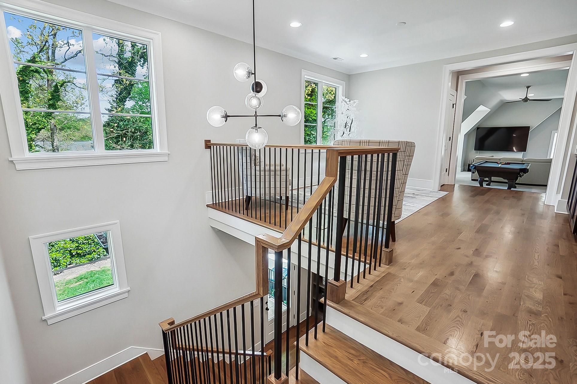 Cardinal Crest - Residential