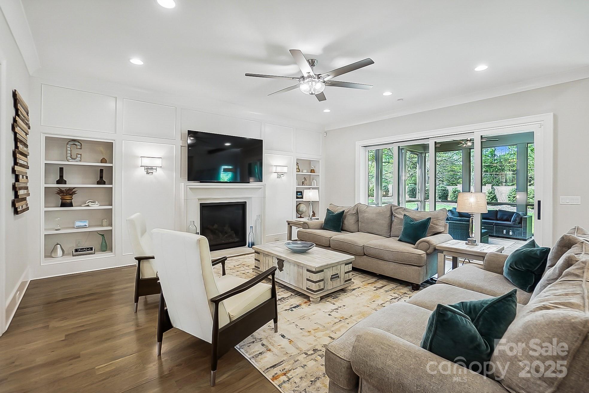 Cardinal Crest - Residential