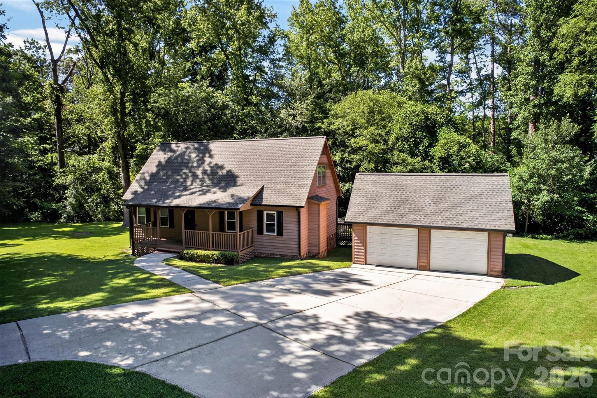Photo 1 of 29 — 4881 Hickory Nut Court, Rock Hill, SC 29730